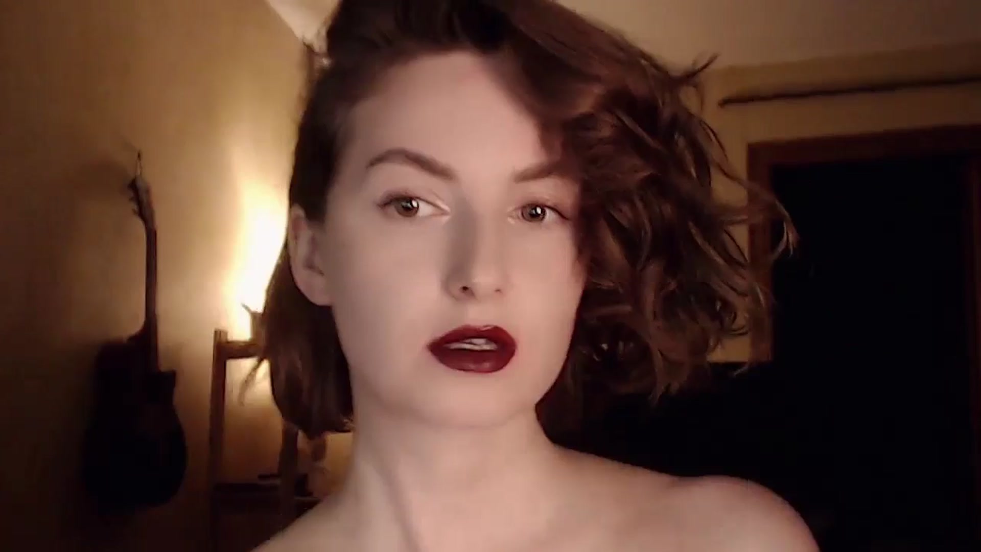 Gallery image thumbnail from Red_Lips_Girl's myfreecams stream on, 05/29/2024, 21:29 image 18 of 20