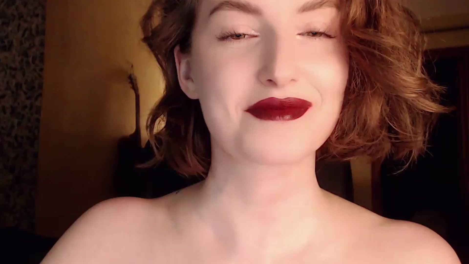 Gallery image thumbnail from Red_Lips_Girl's myfreecams stream on, 05/29/2024, 21:29 image 10 of 20