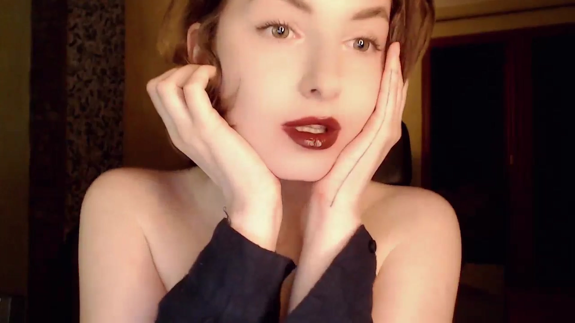 Gallery image thumbnail from Red_Lips_Girl's myfreecams stream on, 05/29/2024, 23:30 image 19 of 20