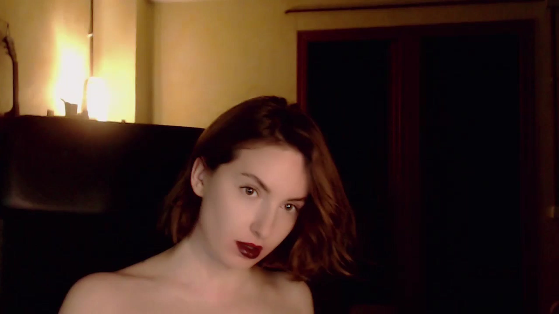 Gallery image thumbnail from Red_Lips_Girl's myfreecams stream on, 05/29/2024, 23:30 image 1 of 20