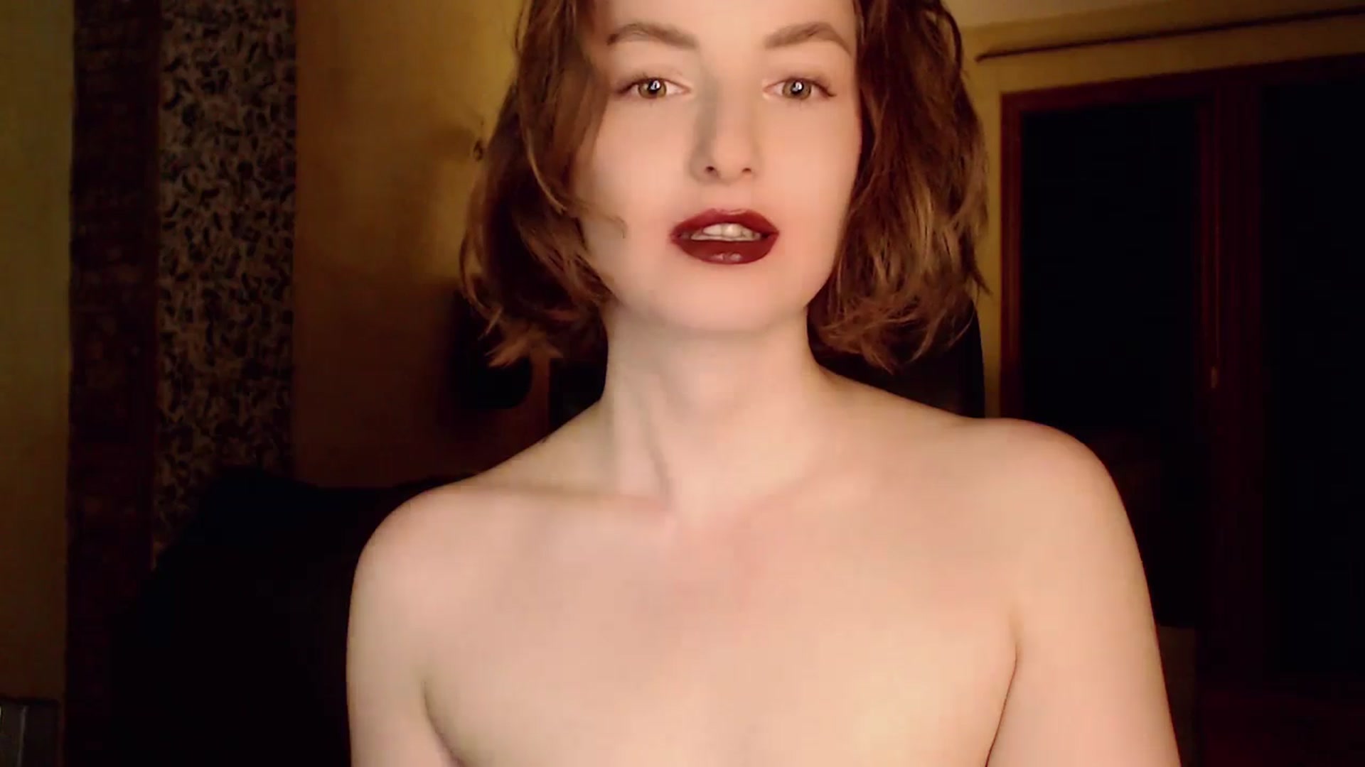 Gallery image thumbnail from Red_Lips_Girl's myfreecams stream on, 05/29/2024, 23:30 image 20 of 20