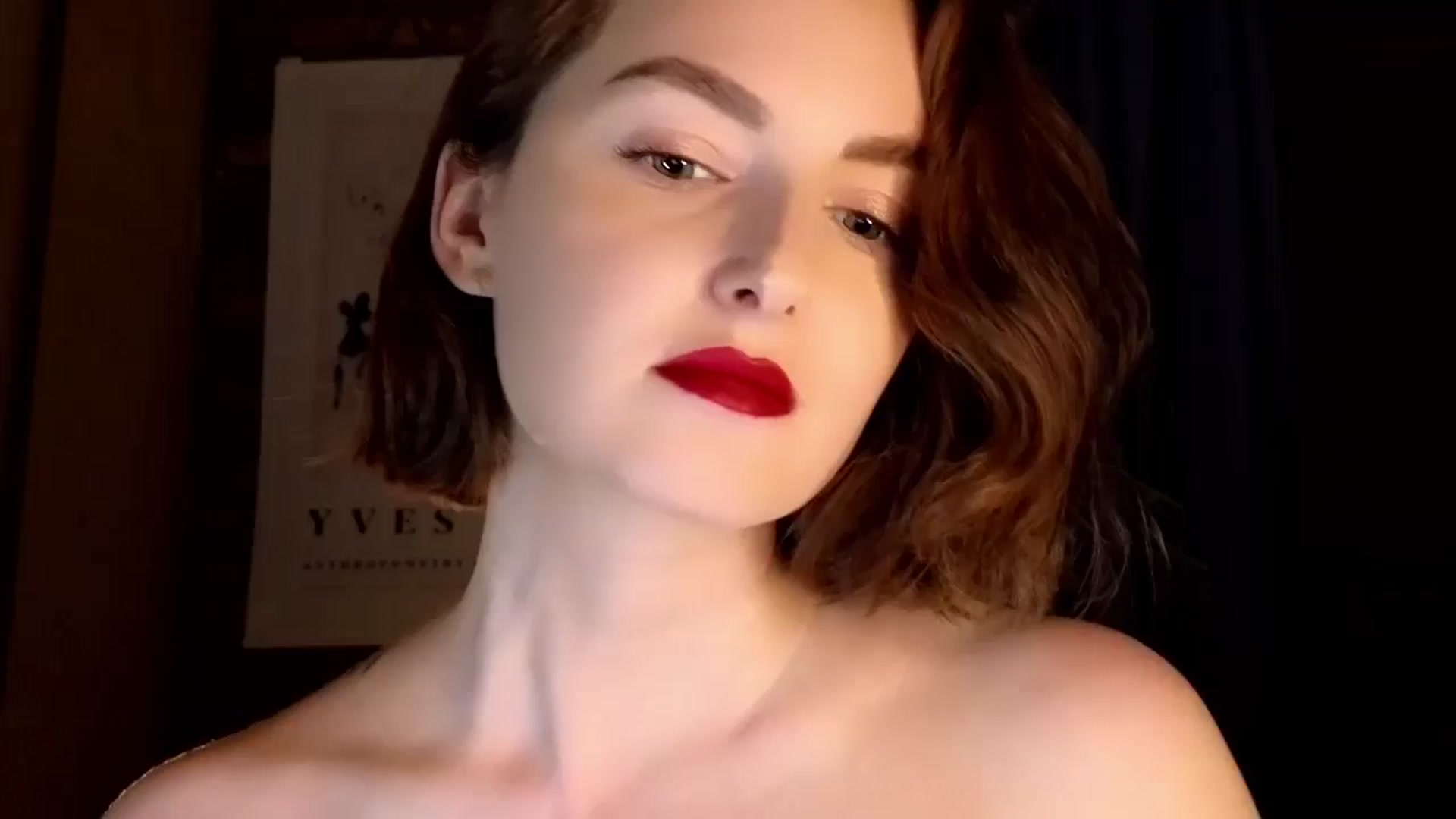 Gallery image thumbnail from Red_Lips_Girl's myfreecams stream on, 06/24/2024, 21:09 image 18 of 20