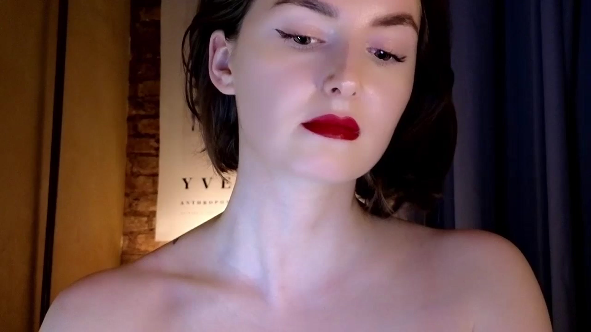 Gallery image thumbnail from Red_Lips_Girl's myfreecams stream on, 07/04/2024, 23:49 image 12 of 20