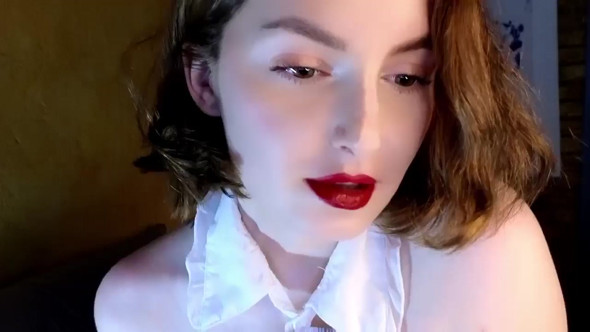 Gallery image thumbnail from Red_Lips_Girl's myfreecams stream on, 07/14/2024, 19:12 image 11 of 20
