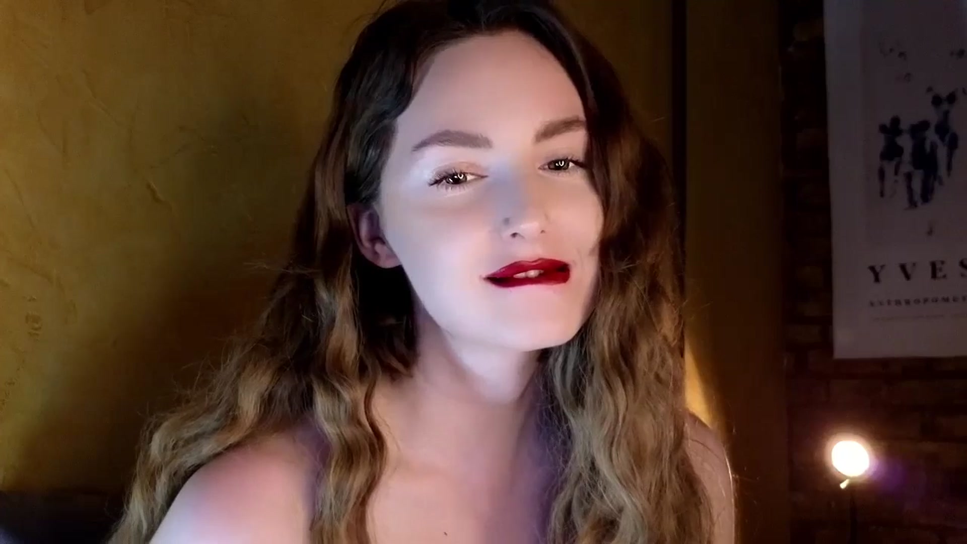 Gallery image thumbnail from Red_Lips_Girl's myfreecams stream on, 07/20/2024, 19:02 image 14 of 20