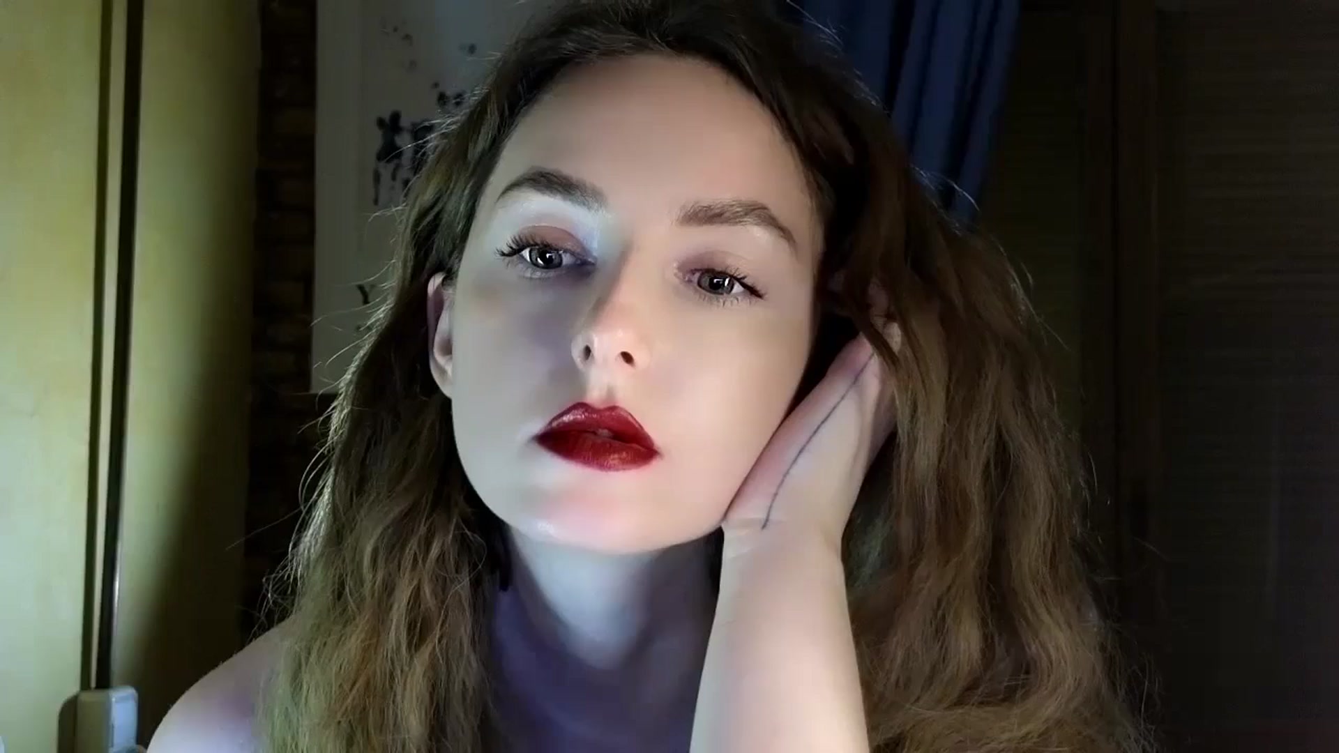 Gallery image thumbnail from Red_Lips_Girl's myfreecams stream on, 07/31/2024, 23:40 image 1 of 20