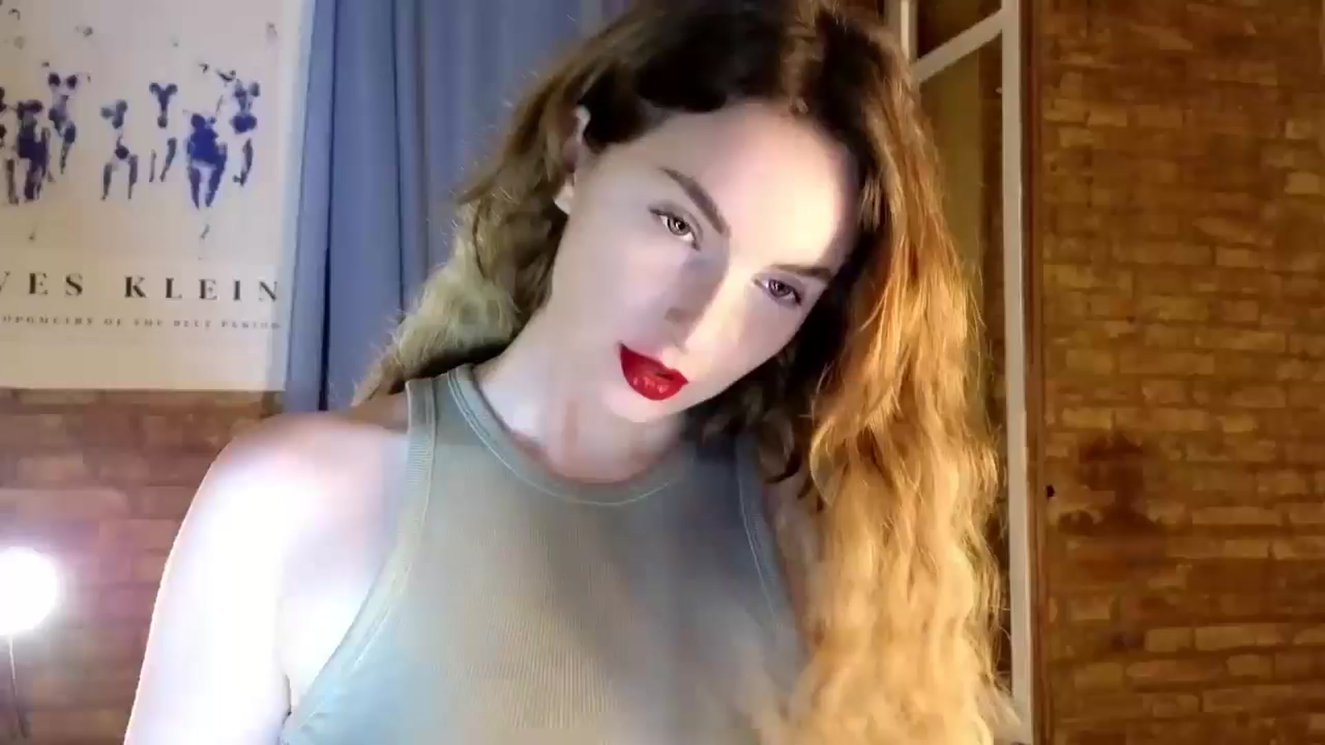 Gallery image thumbnail from Red_Lips_Girl's myfreecams stream on, 08/05/2024, 24:04 image 1 of 20