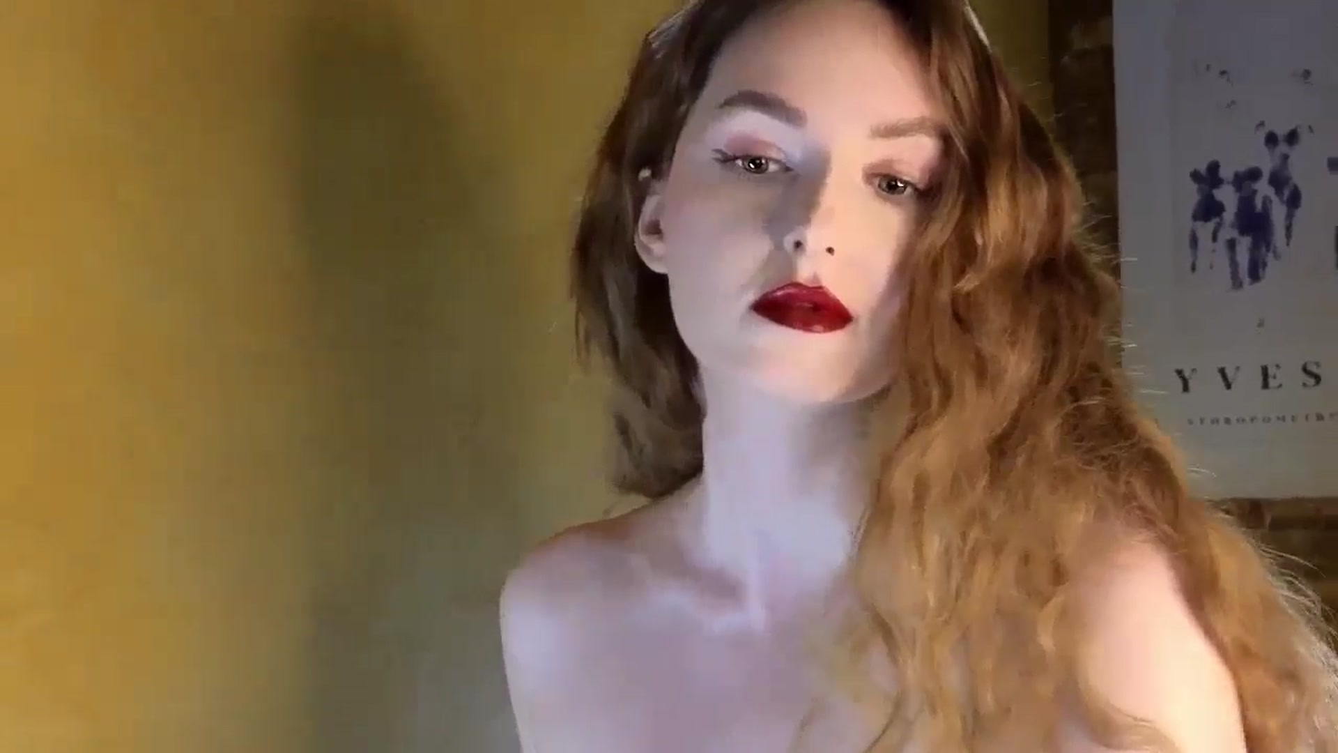 Gallery image thumbnail from Red_Lips_Girl's myfreecams stream on, 08/14/2024, 19:46 image 12 of 20