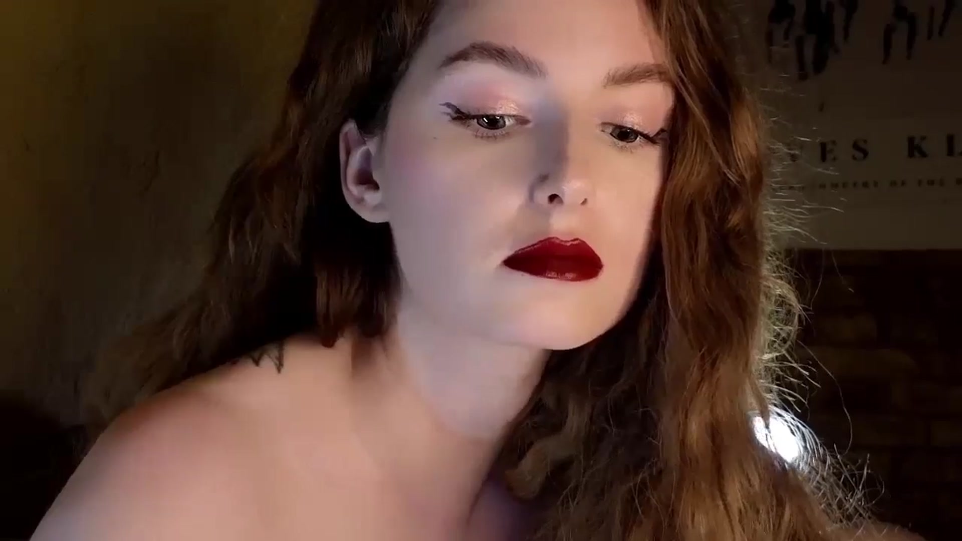 Gallery image thumbnail from Red_Lips_Girl's myfreecams stream on, 08/14/2024, 20:17 image 2 of 20