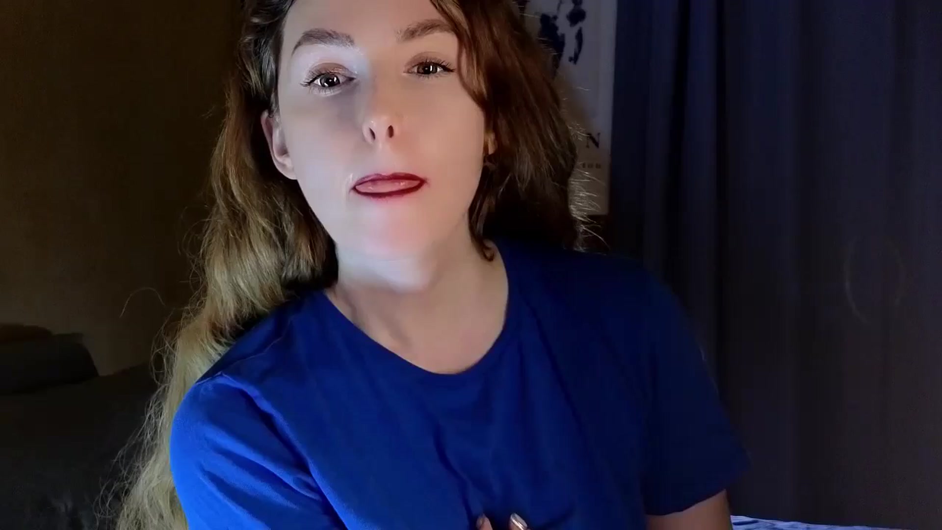 Gallery image thumbnail from Red_Lips_Girl's myfreecams stream on, 08/26/2024, 24:31 image 2 of 20