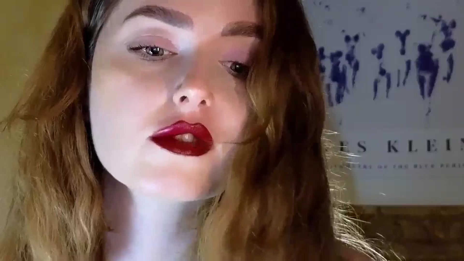 Gallery image thumbnail from Red_Lips_Girl's myfreecams stream on, 08/29/2024, 21:45 image 10 of 20