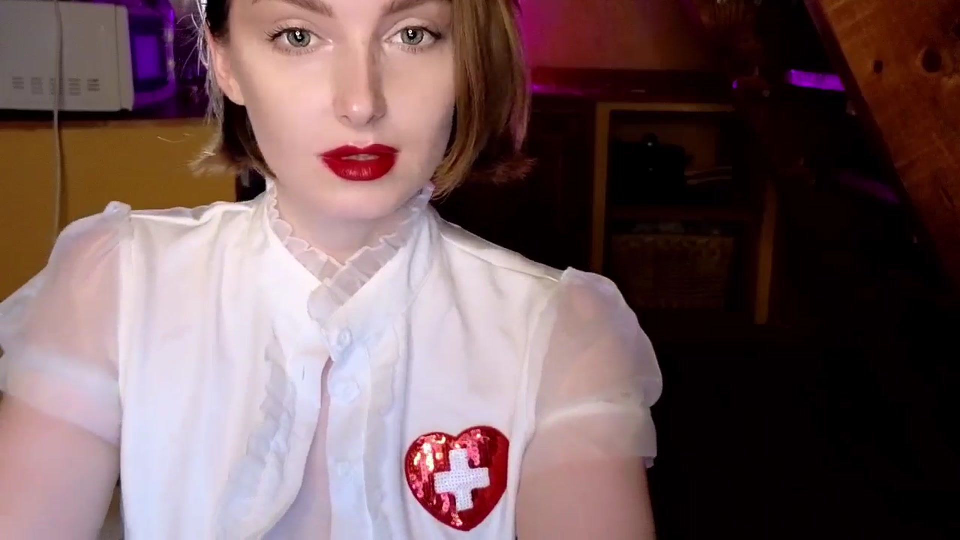 Gallery image thumbnail from Red_Lips_Girl's myfreecams stream on, 10/14/2024, 21:35 image 10 of 20