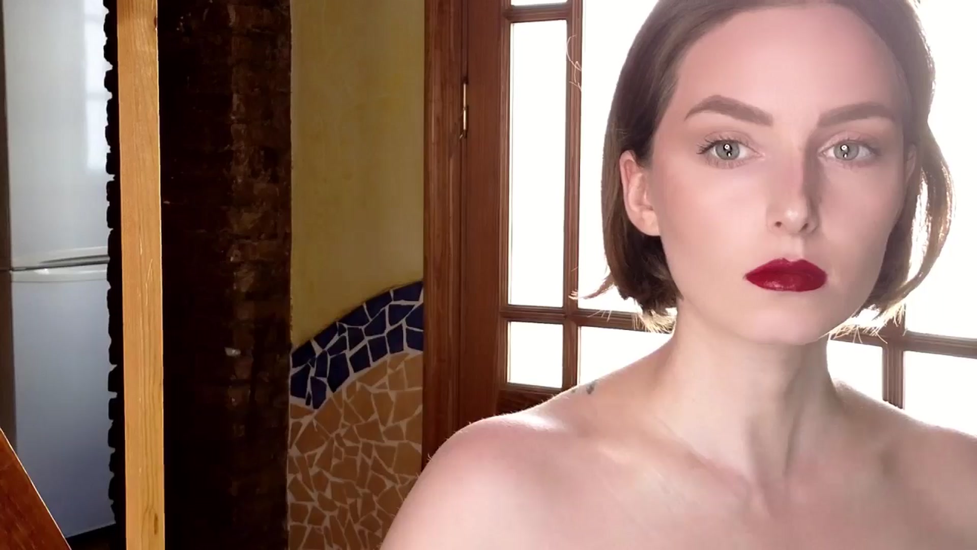 Gallery image thumbnail from Red_Lips_Girl's myfreecams stream on, 10/24/2024, 15:24 image 18 of 20