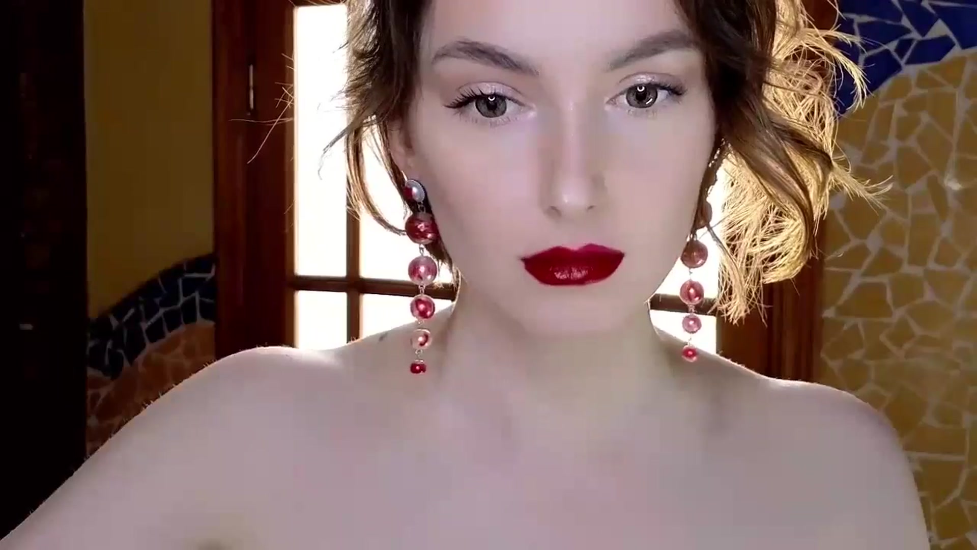 Gallery image thumbnail from Red_Lips_Girl's myfreecams stream on, 11/05/2024, 15:24 image 2 of 20