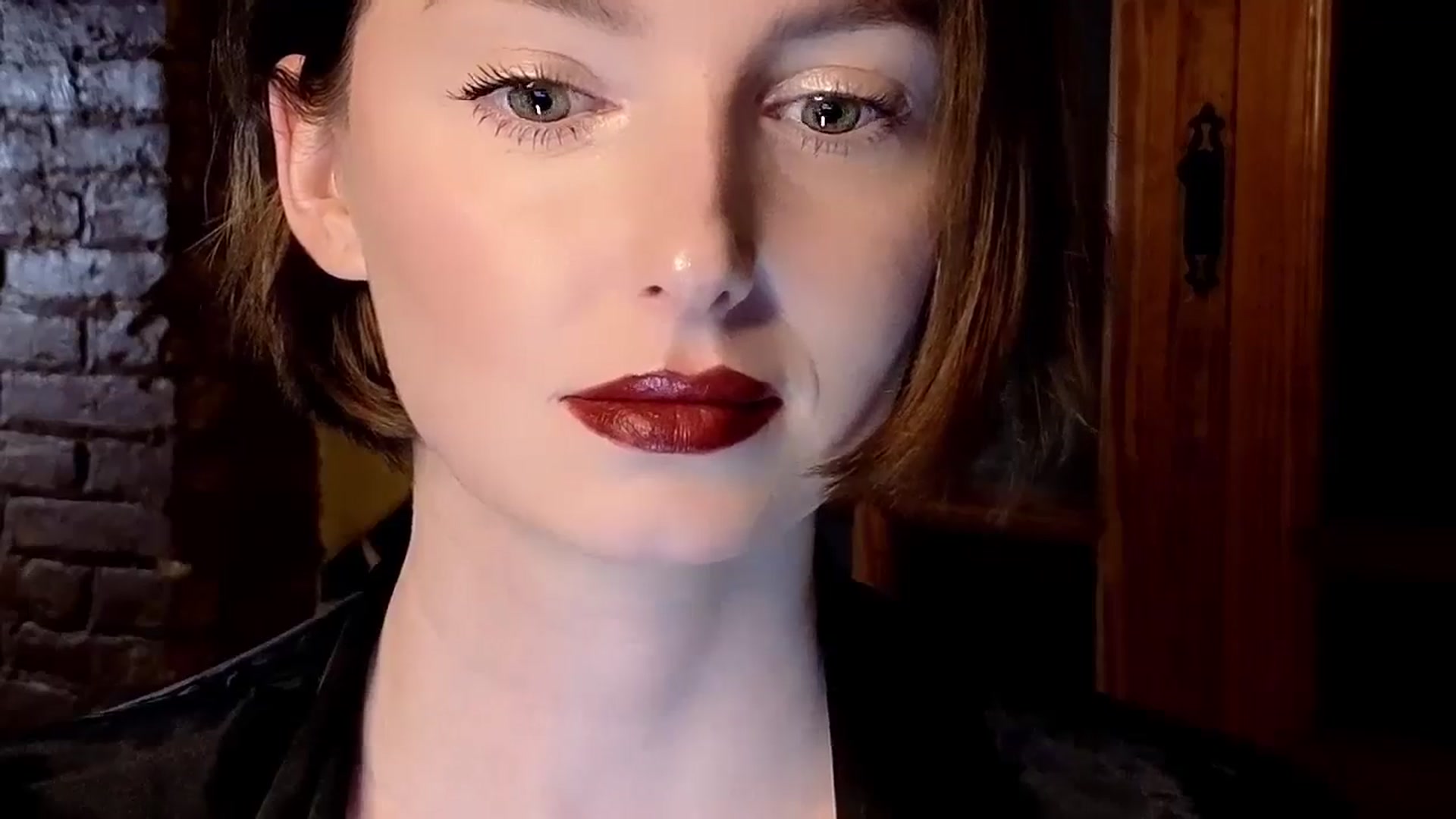 Gallery image thumbnail from Red_Lips_Girl's myfreecams stream on, 11/23/2024, 19:31 image 19 of 20