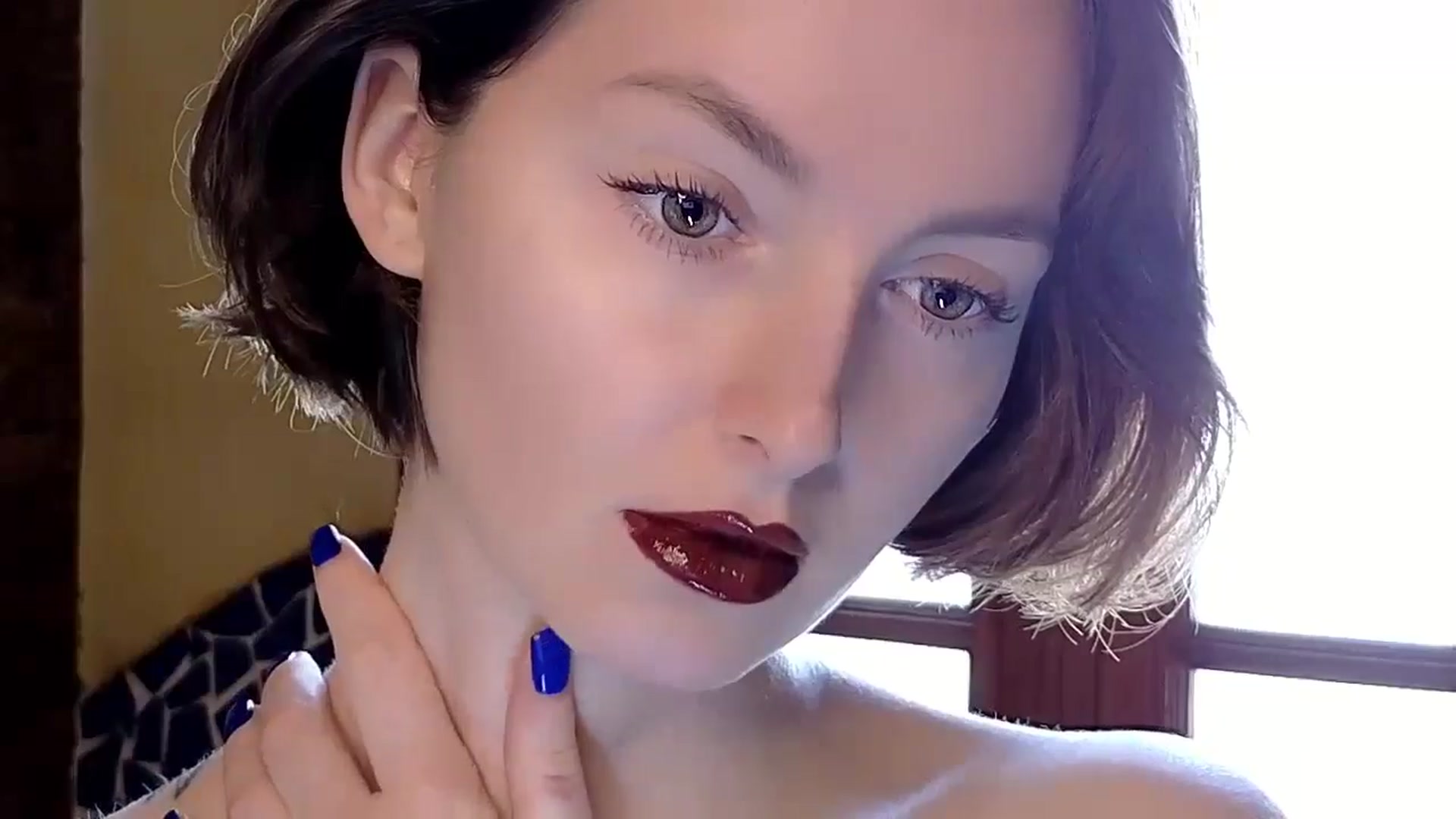 Gallery image thumbnail from Red_Lips_Girl's myfreecams stream on, 11/25/2024, 13:37 image 6 of 20