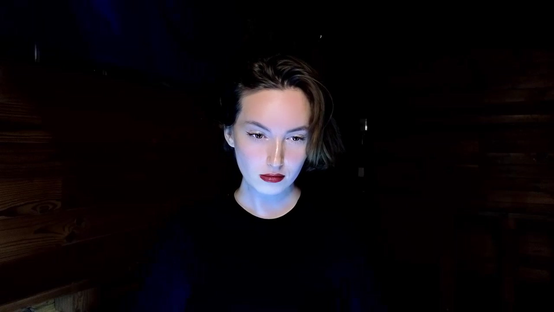 Gallery image thumbnail from Red_Lips_Girl's myfreecams stream on, 12/16/2024, 19:36 image 7 of 20