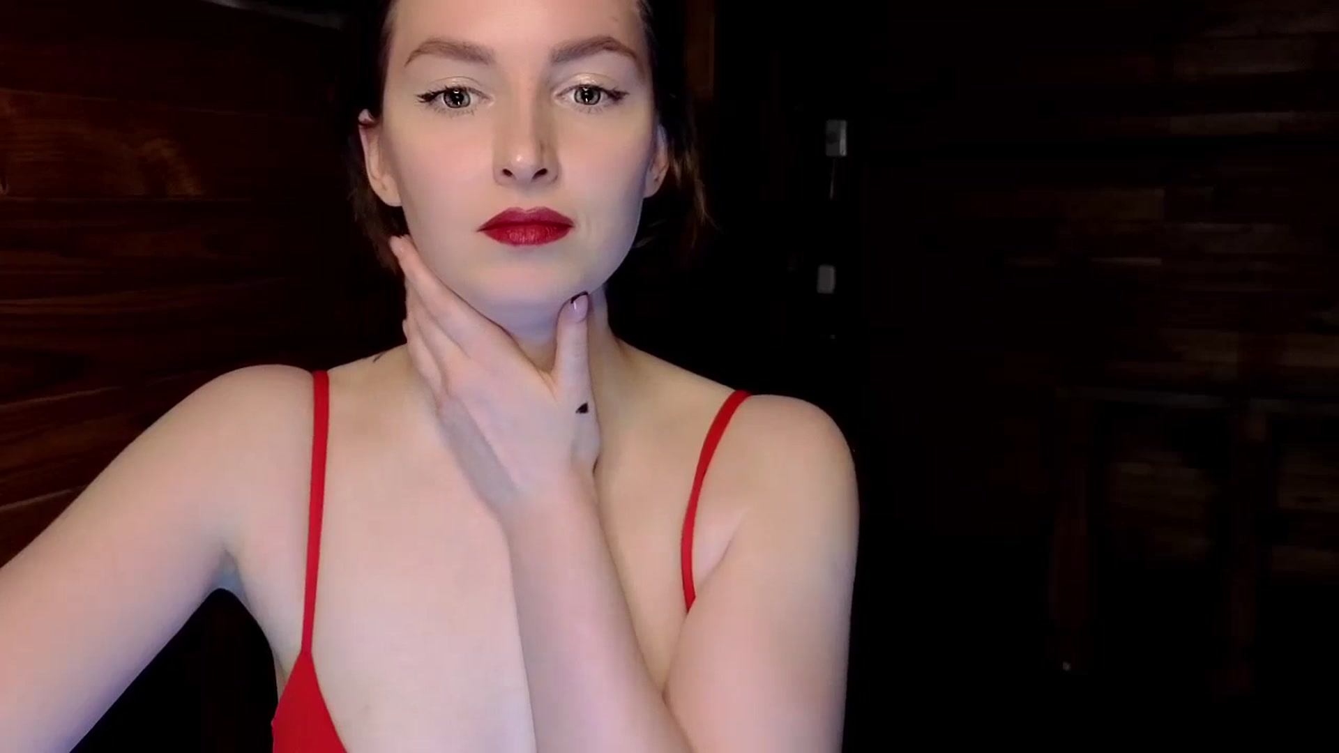 Gallery image thumbnail from Red_Lips_Girl's myfreecams stream on, 12/29/2024, 24:02 image 2 of 20