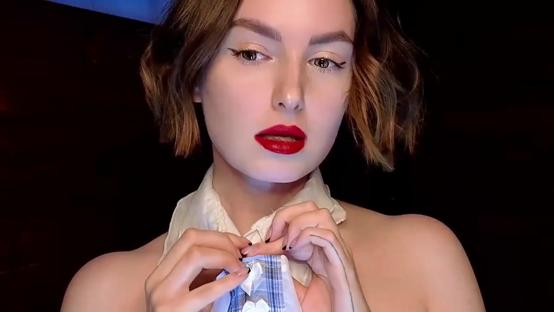 Gallery image thumbnail from Red_Lips_Girl's myfreecams stream on, 01/07/2025, 18:20 image 2 of 20