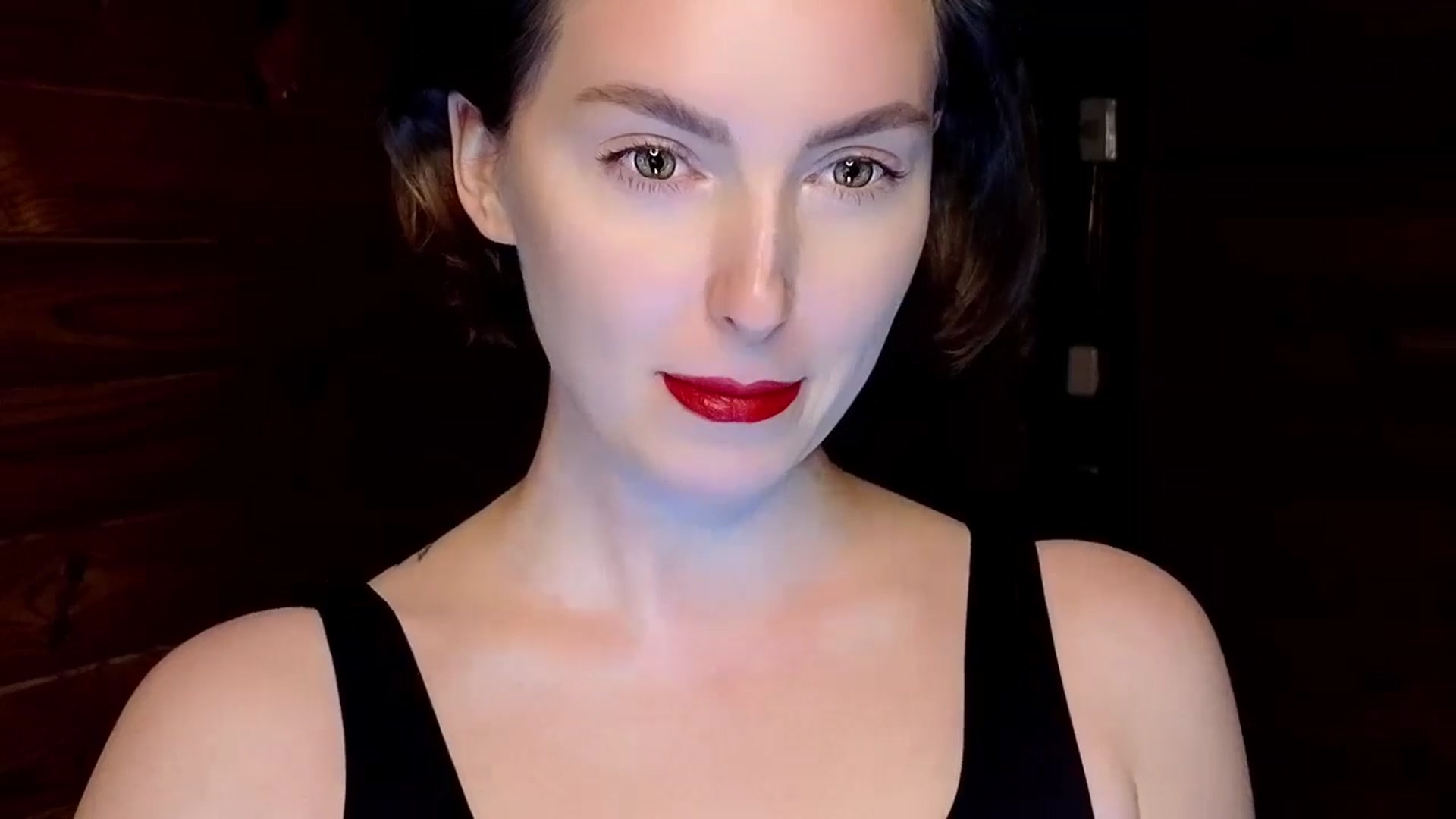 Gallery image thumbnail from Red_Lips_Girl's myfreecams stream on, 01/12/2025, 20:08 image 2 of 20