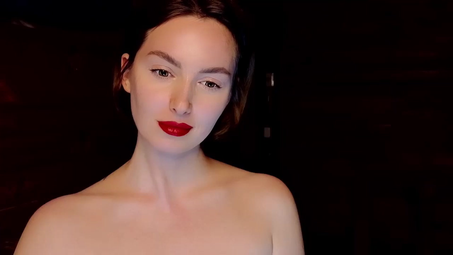 Gallery image thumbnail from Red_Lips_Girl's myfreecams stream on, 01/12/2025, 23:12 image 10 of 20