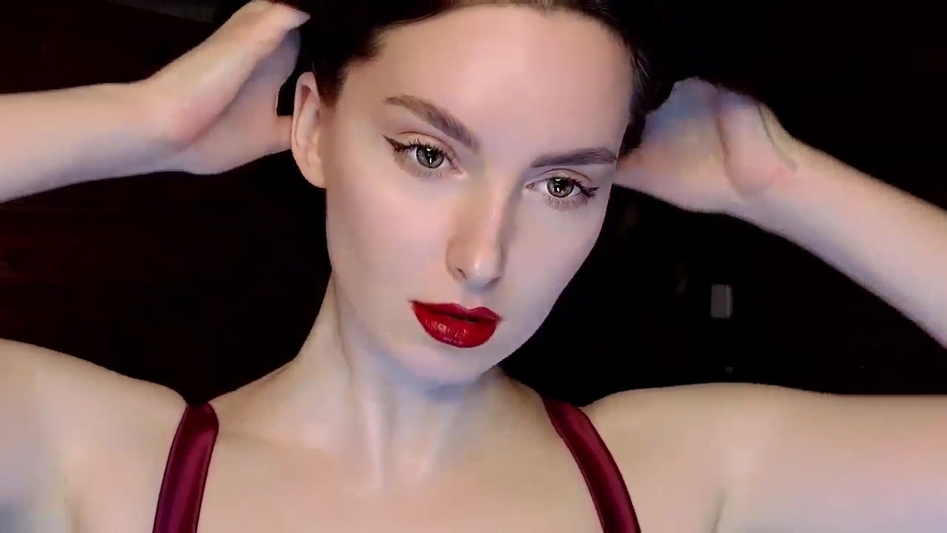 Gallery image thumbnail from Red_Lips_Girl's myfreecams stream on, 01/13/2025, 21:04 image 4 of 20