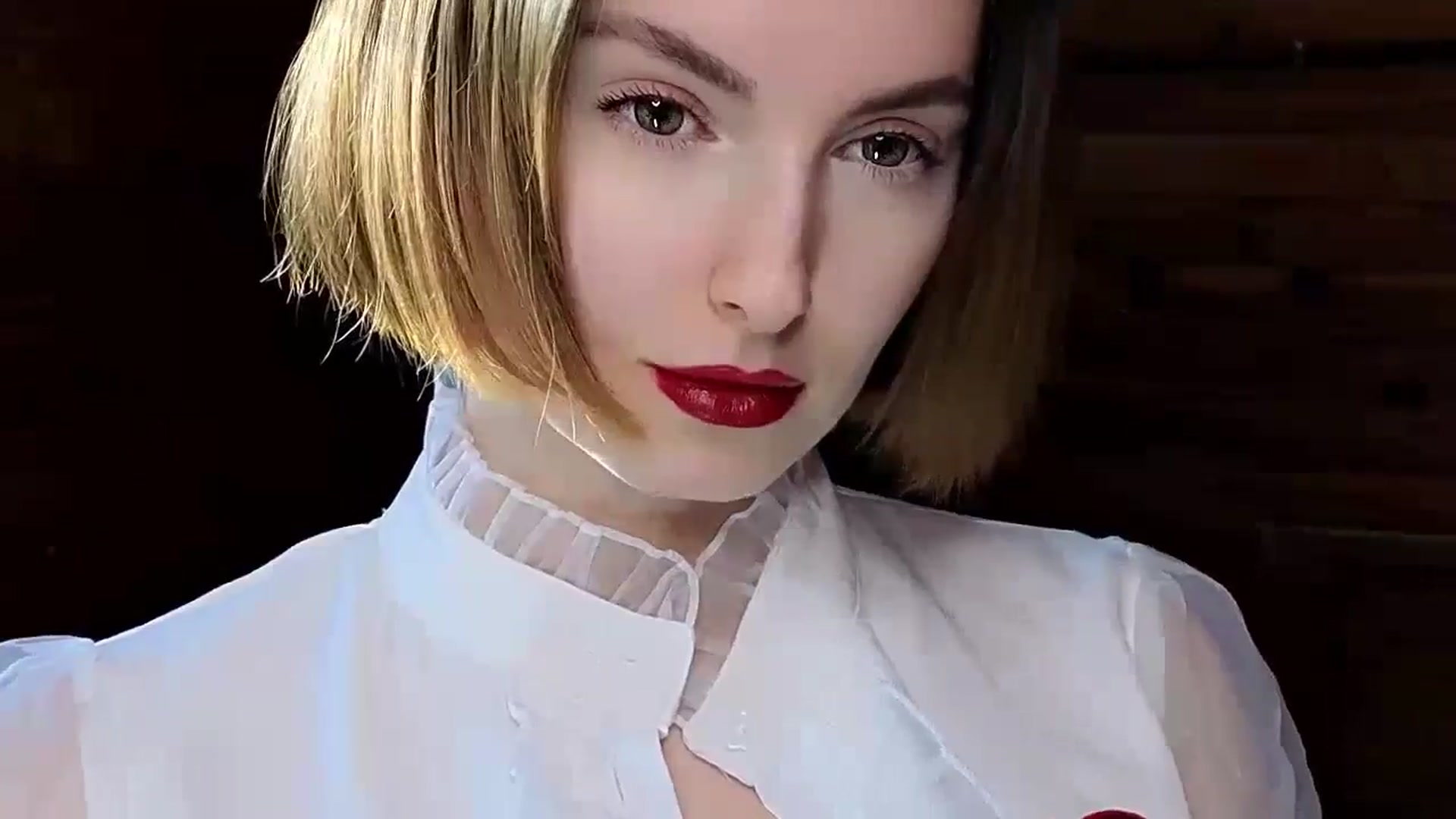 Gallery image thumbnail from Red_Lips_Girl's myfreecams stream on, 01/14/2025, 16:04 image 9 of 20
