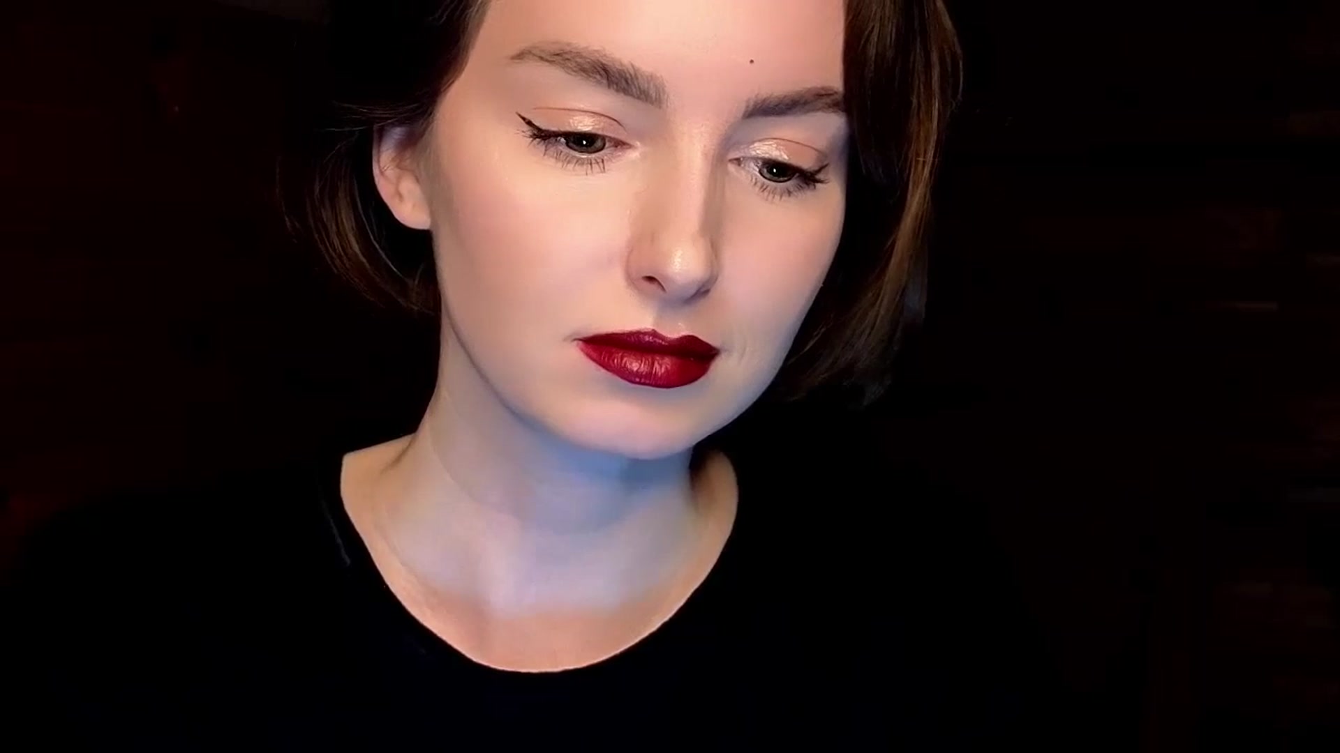 Gallery image thumbnail from Red_Lips_Girl's myfreecams stream on, 01/18/2025, 23:35 image 16 of 20