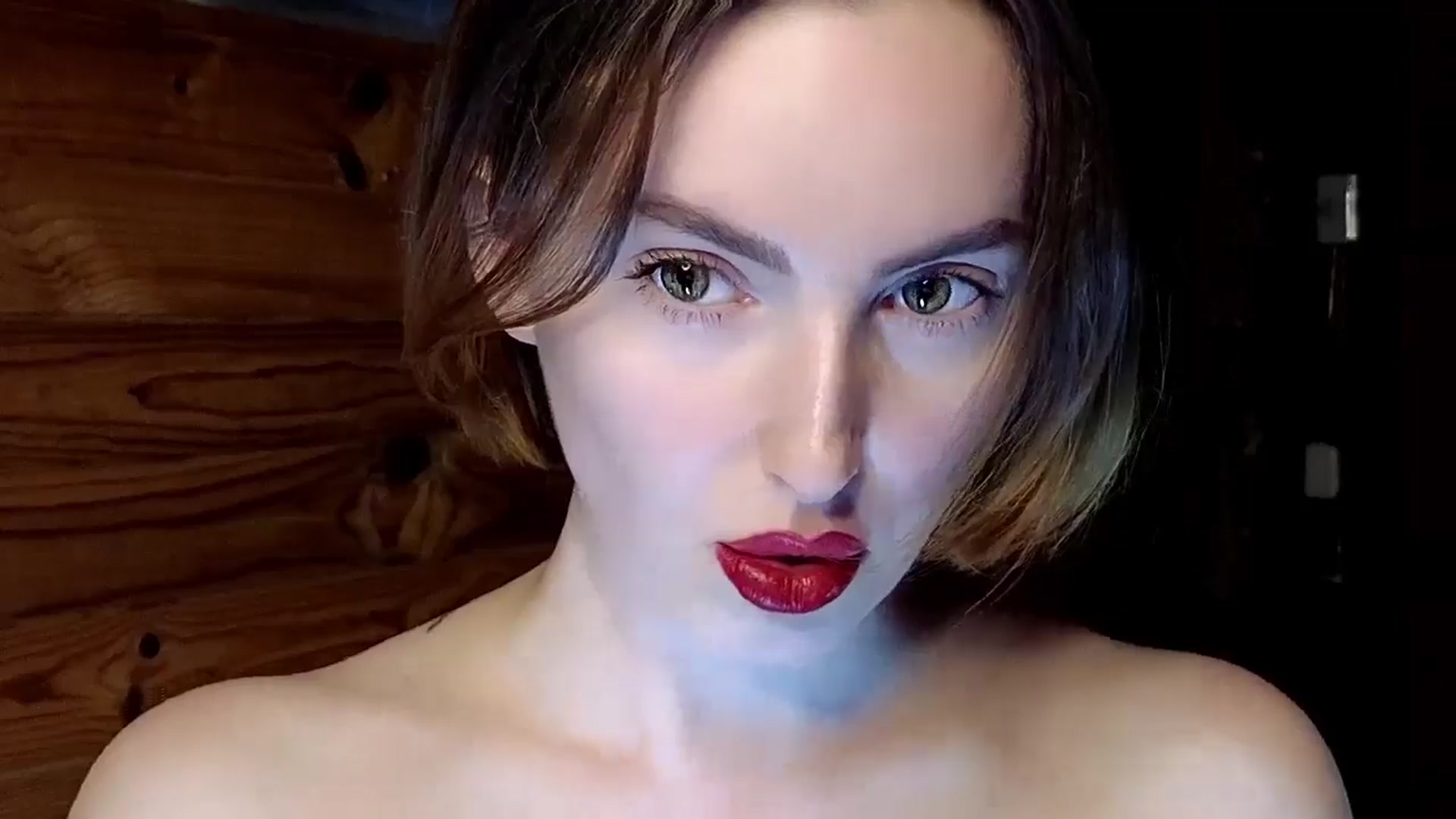 Gallery image thumbnail from Red_Lips_Girl's myfreecams stream on, 01/20/2025, 23:11 image 2 of 20