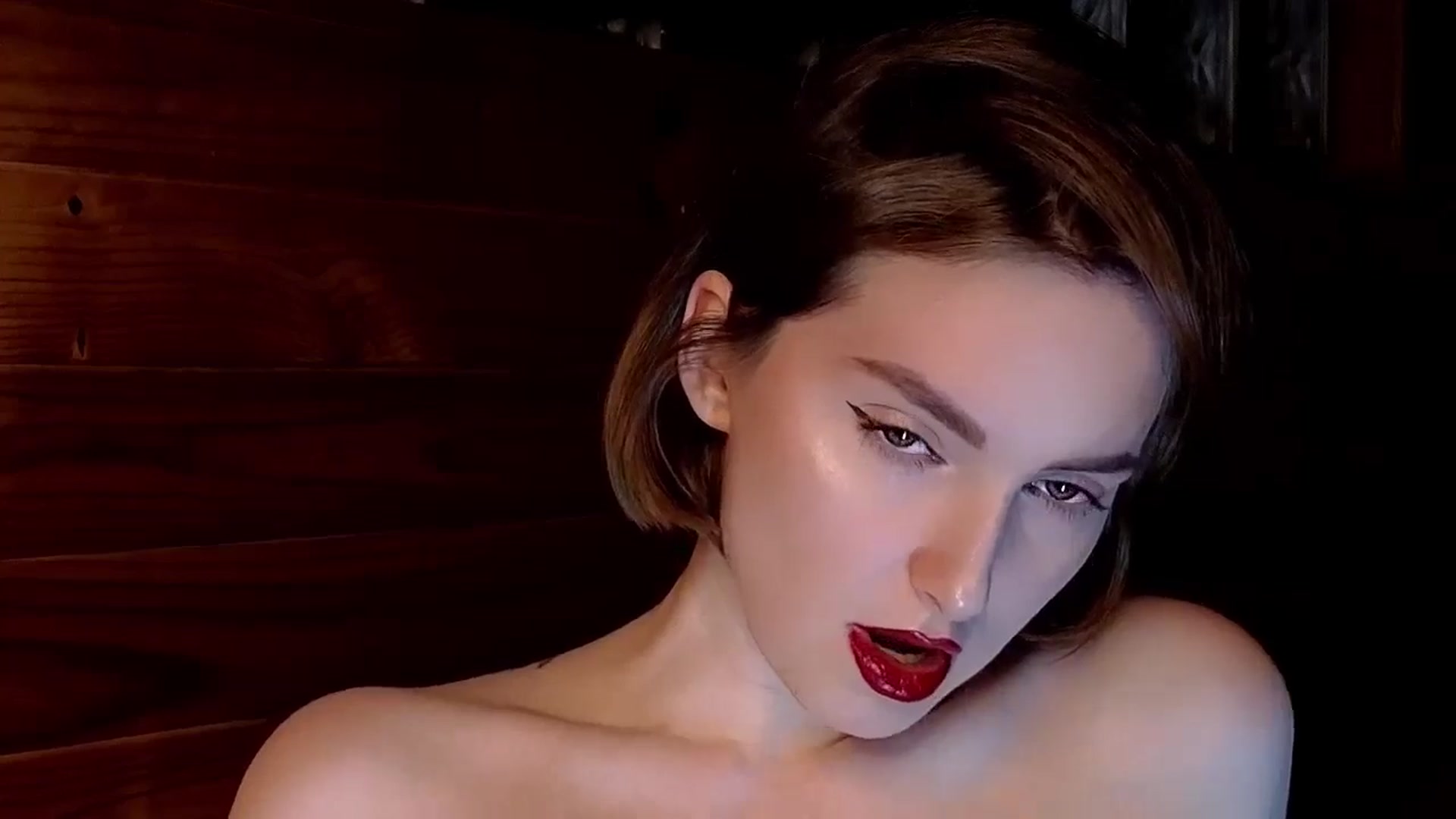 Gallery image thumbnail from Red_Lips_Girl's myfreecams stream on, 01/30/2025, 22:00 image 17 of 20