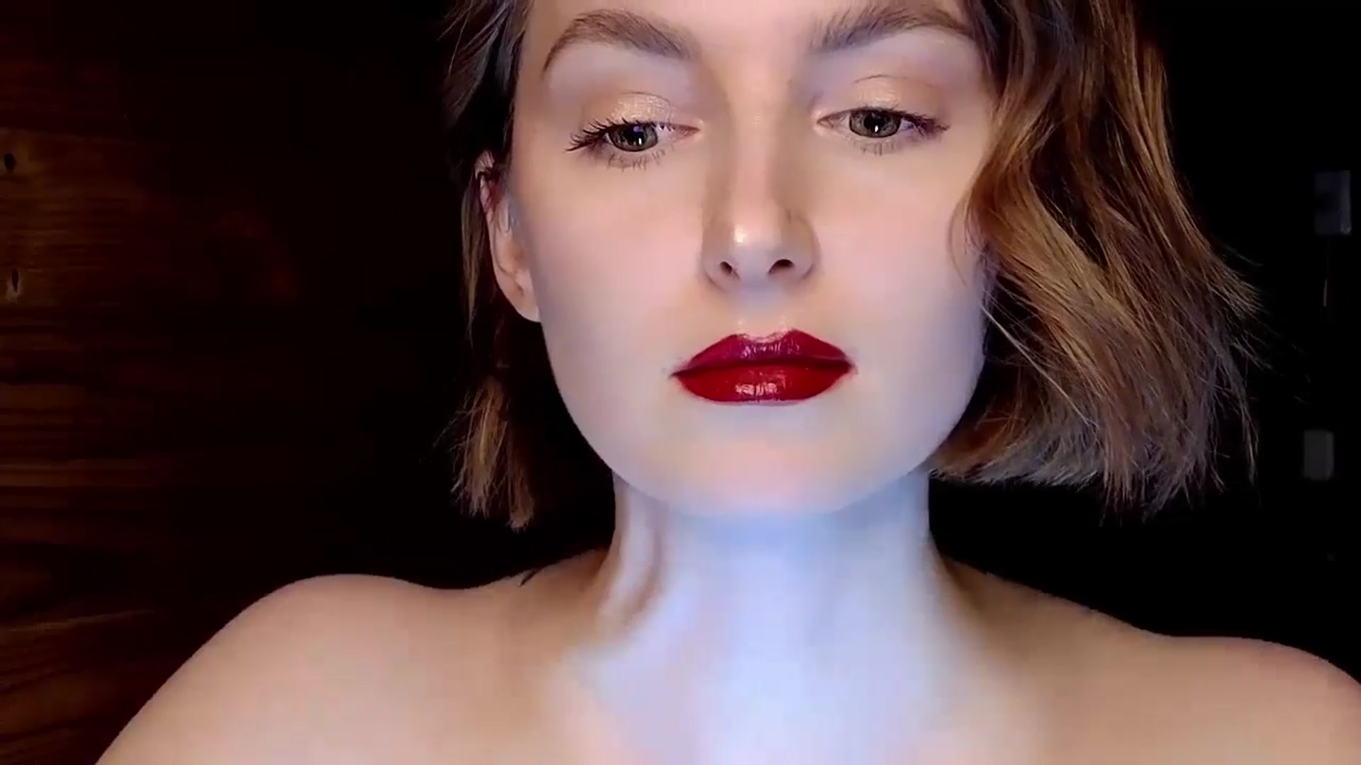 Gallery image thumbnail from Red_Lips_Girl's myfreecams stream on, 02/09/2025, 20:49 image 10 of 20