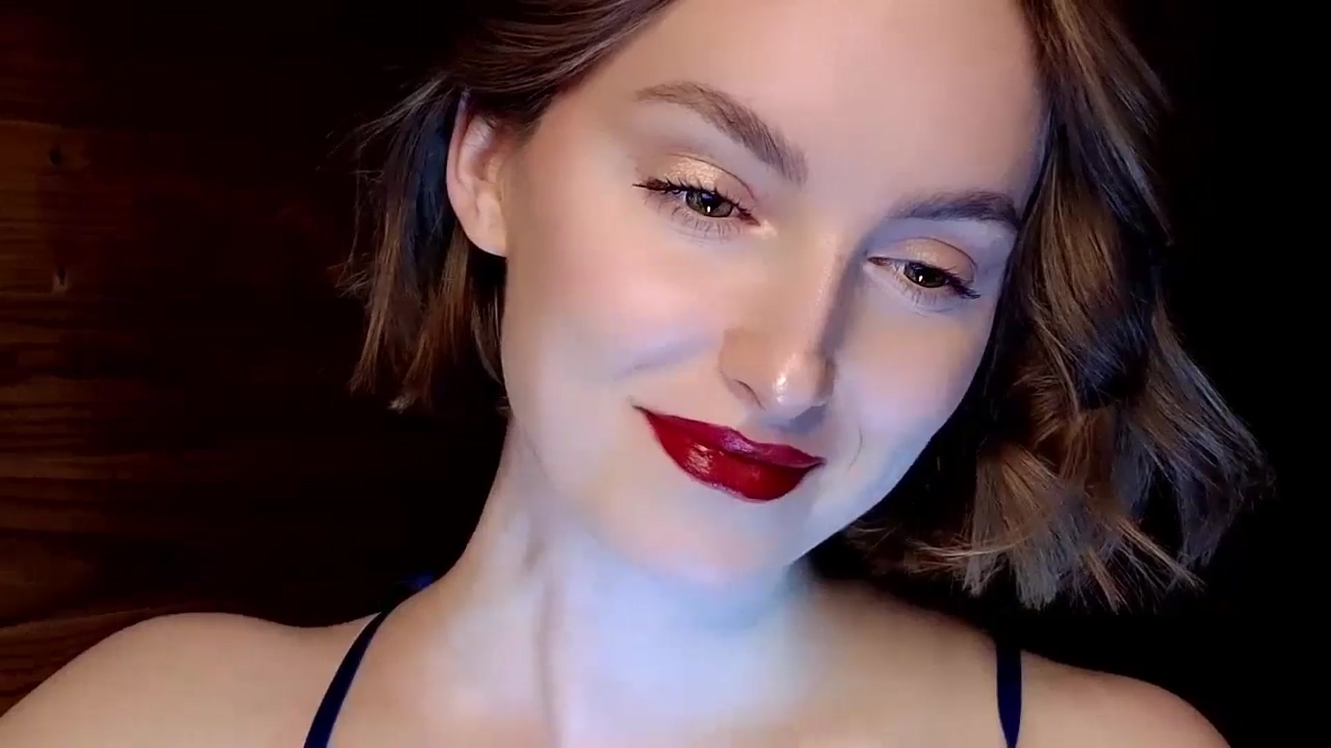 Gallery image thumbnail from Red_Lips_Girl's myfreecams stream on, 02/09/2025, 20:49 image 4 of 20