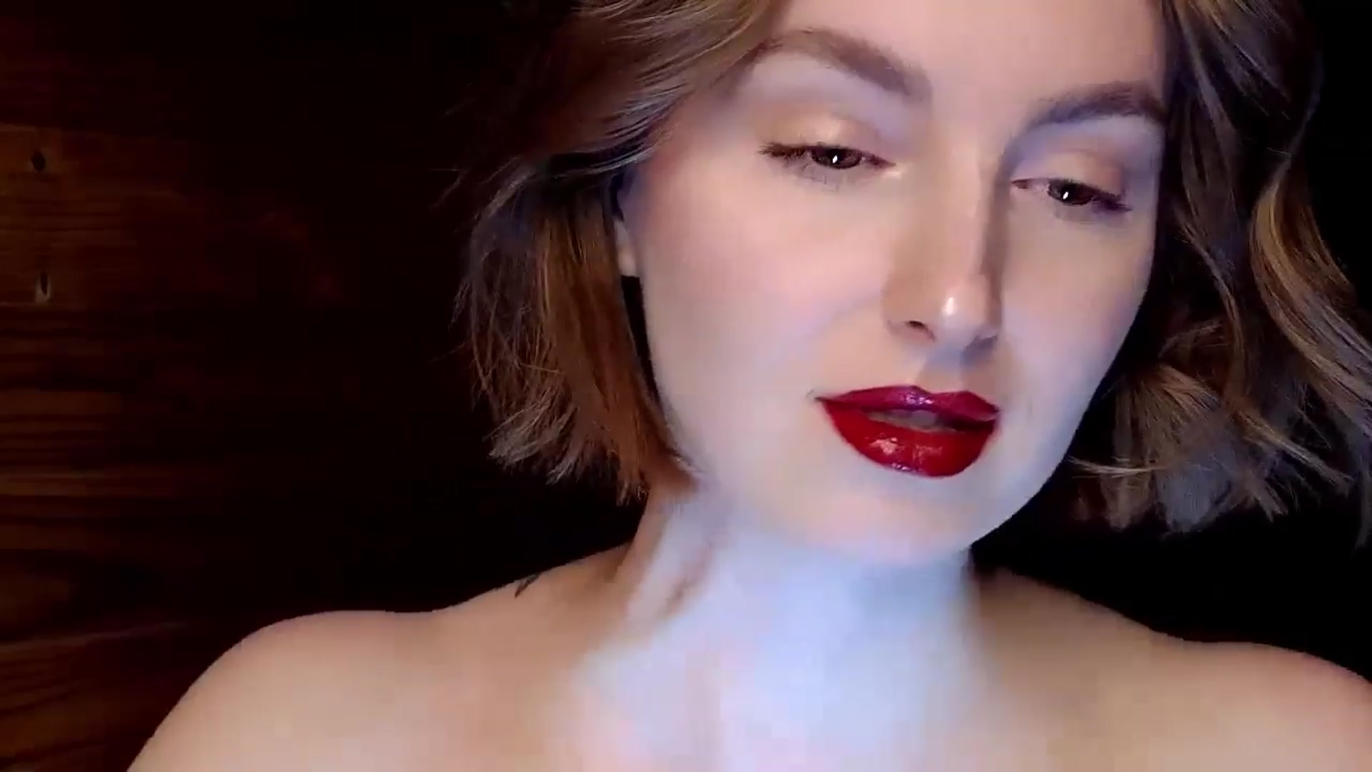 Gallery image thumbnail from Red_Lips_Girl's myfreecams stream on, 02/09/2025, 20:49 image 6 of 20