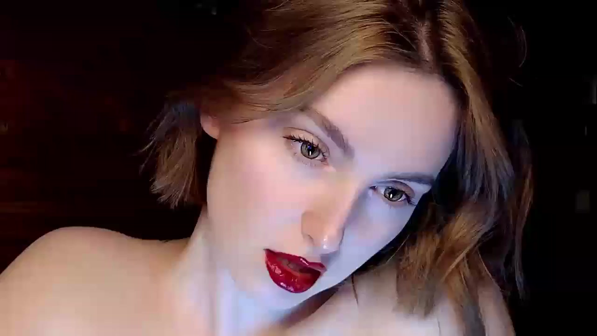 Gallery image thumbnail from Red_Lips_Girl's myfreecams stream on, 02/09/2025, 21:29 image 2 of 20