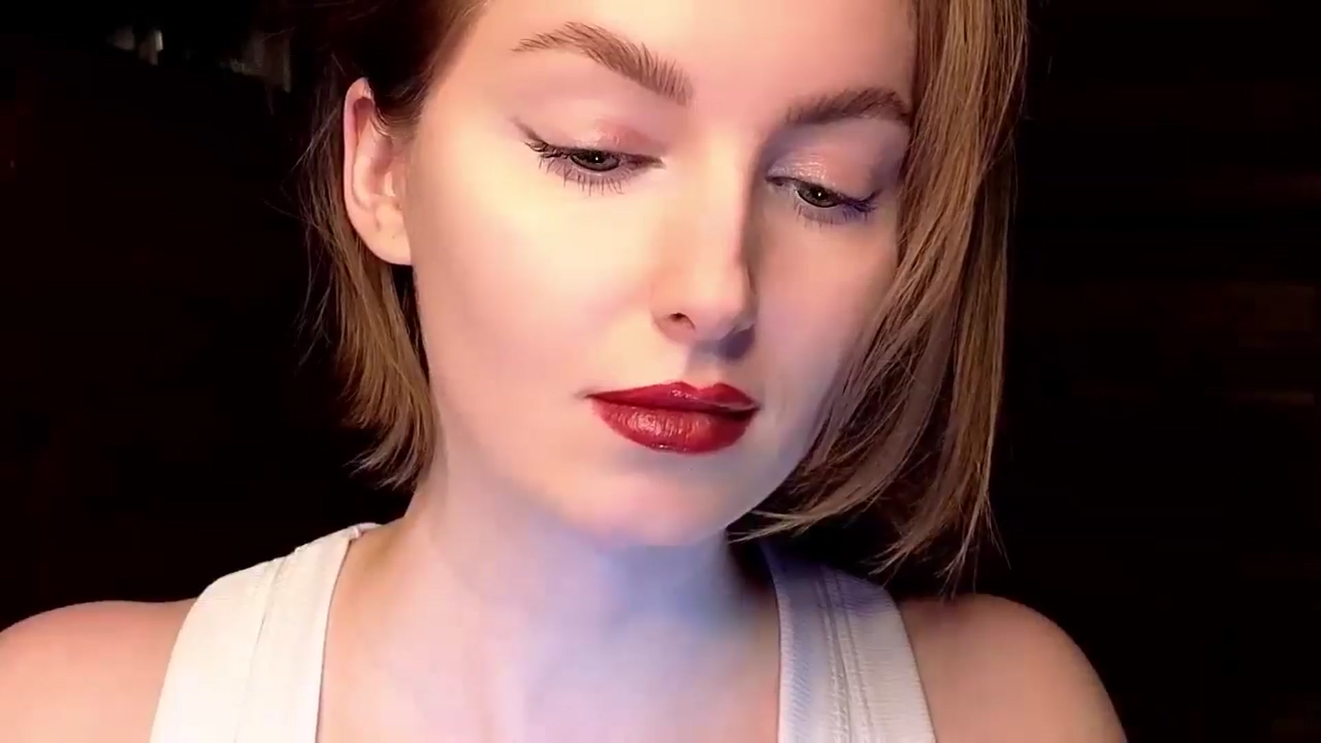 Gallery image thumbnail from Red_Lips_Girl's myfreecams stream on, 02/18/2025, 22:59 image 17 of 20