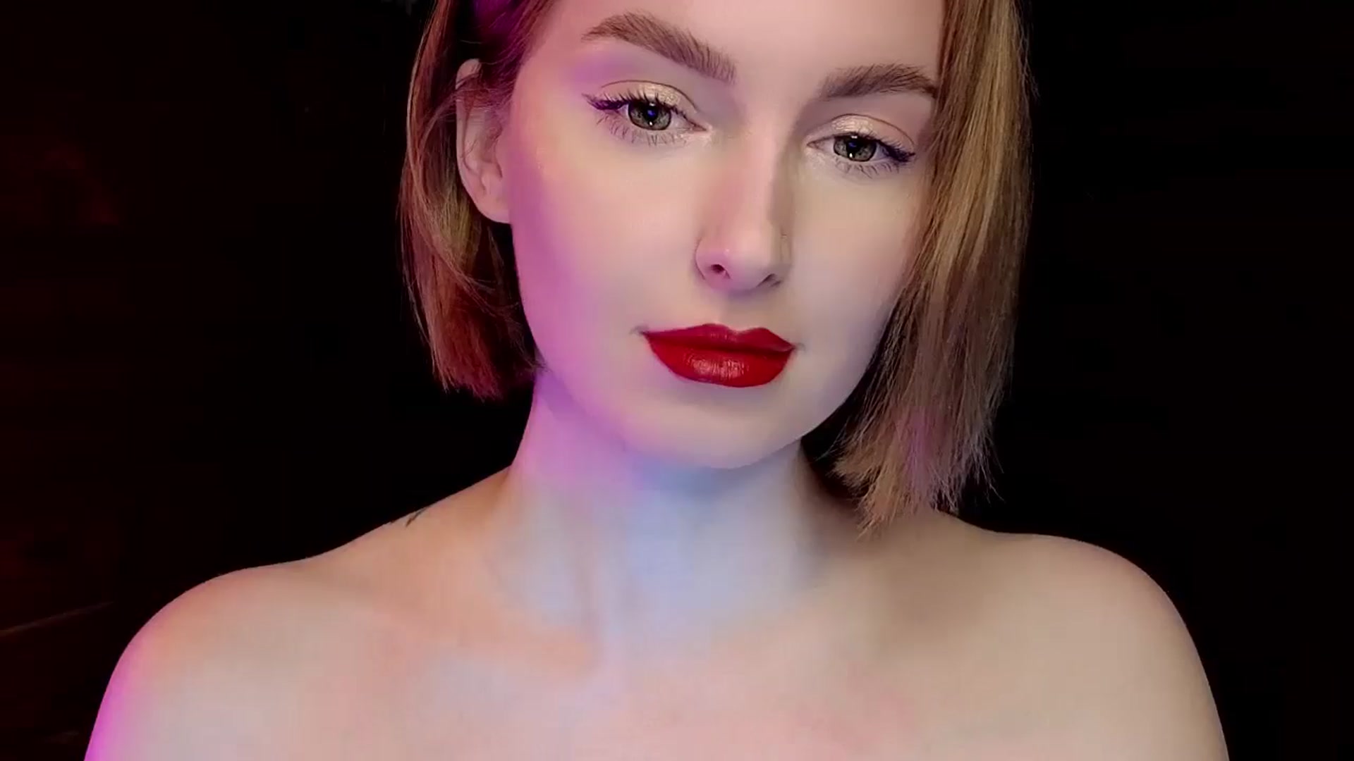 Gallery image thumbnail from Red_Lips_Girl's myfreecams stream on, 02/24/2025, 20:55 image 20 of 20