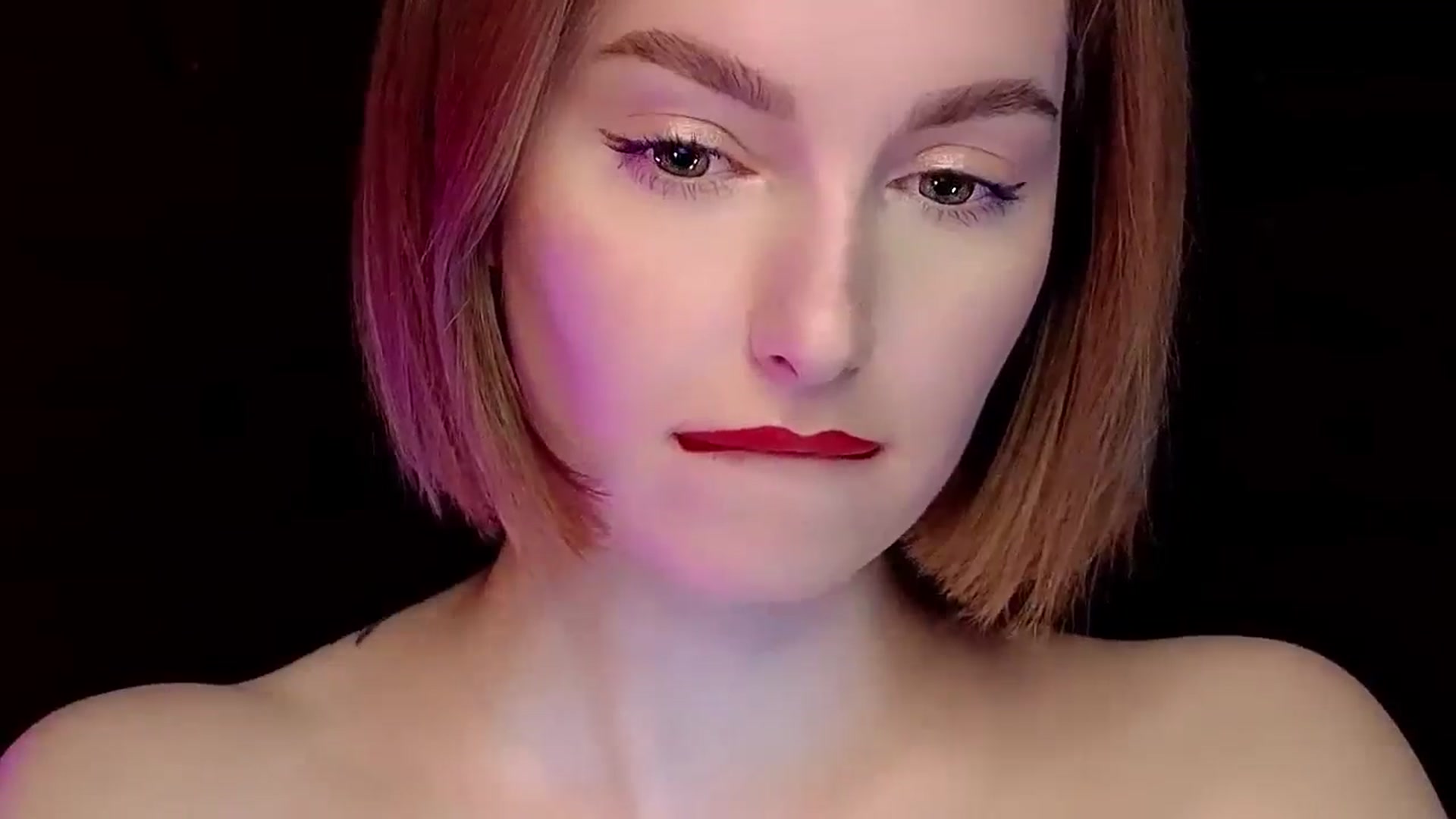 Gallery image thumbnail from Red_Lips_Girl's myfreecams stream on, 02/24/2025, 21:41 image 8 of 20