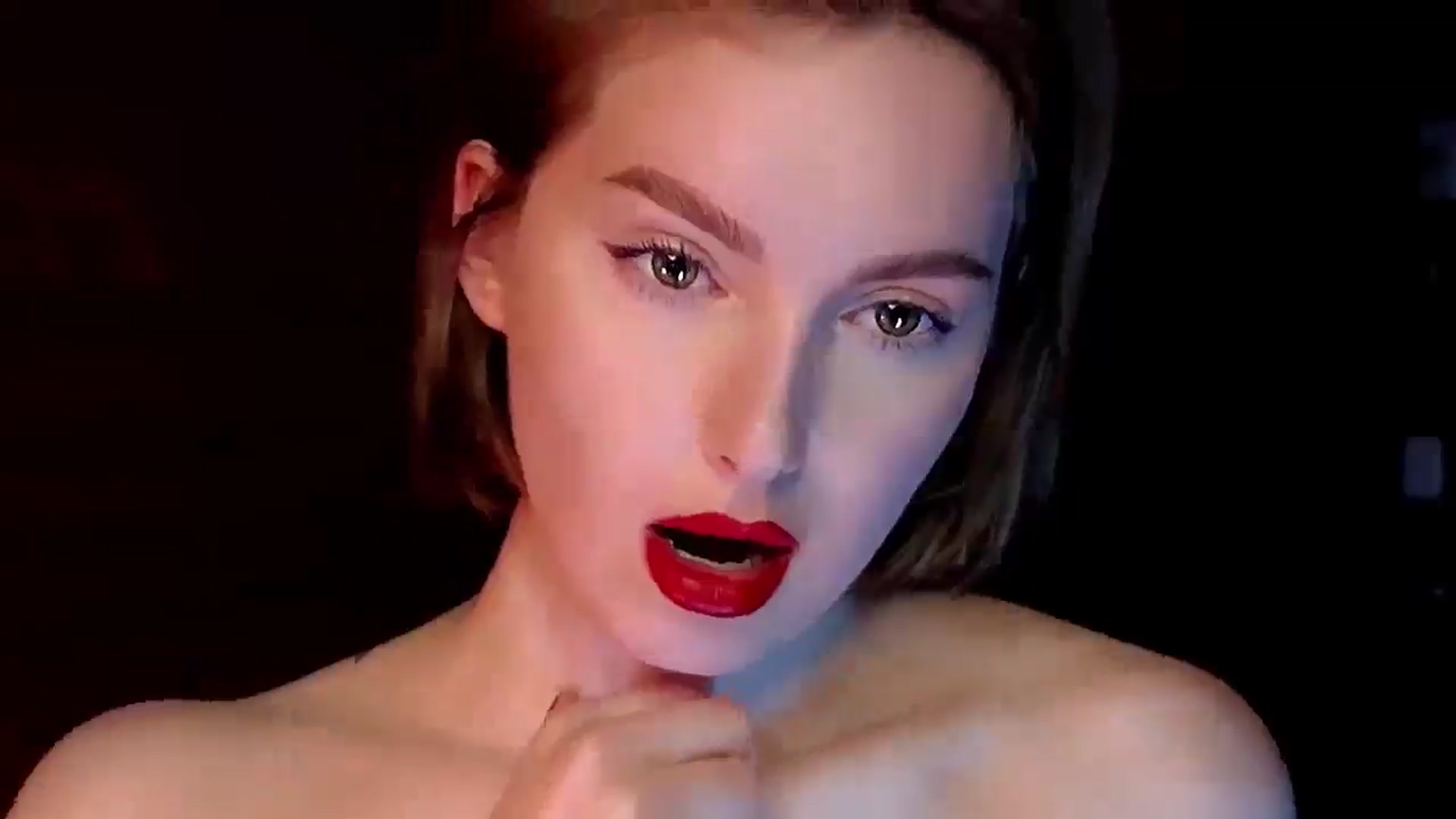 Gallery image thumbnail from Red_Lips_Girl's myfreecams stream on, 02/24/2025, 22:11 image 19 of 20