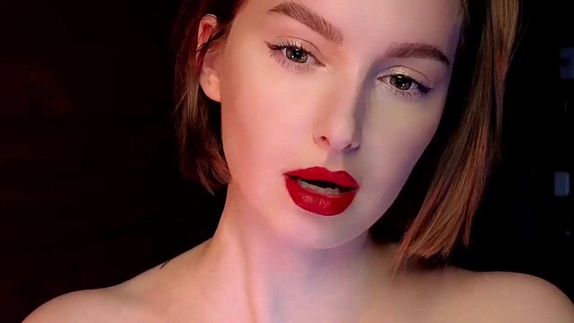 Gallery image thumbnail from Red_Lips_Girl's myfreecams stream on, 02/24/2025, 22:11 image 20 of 20
