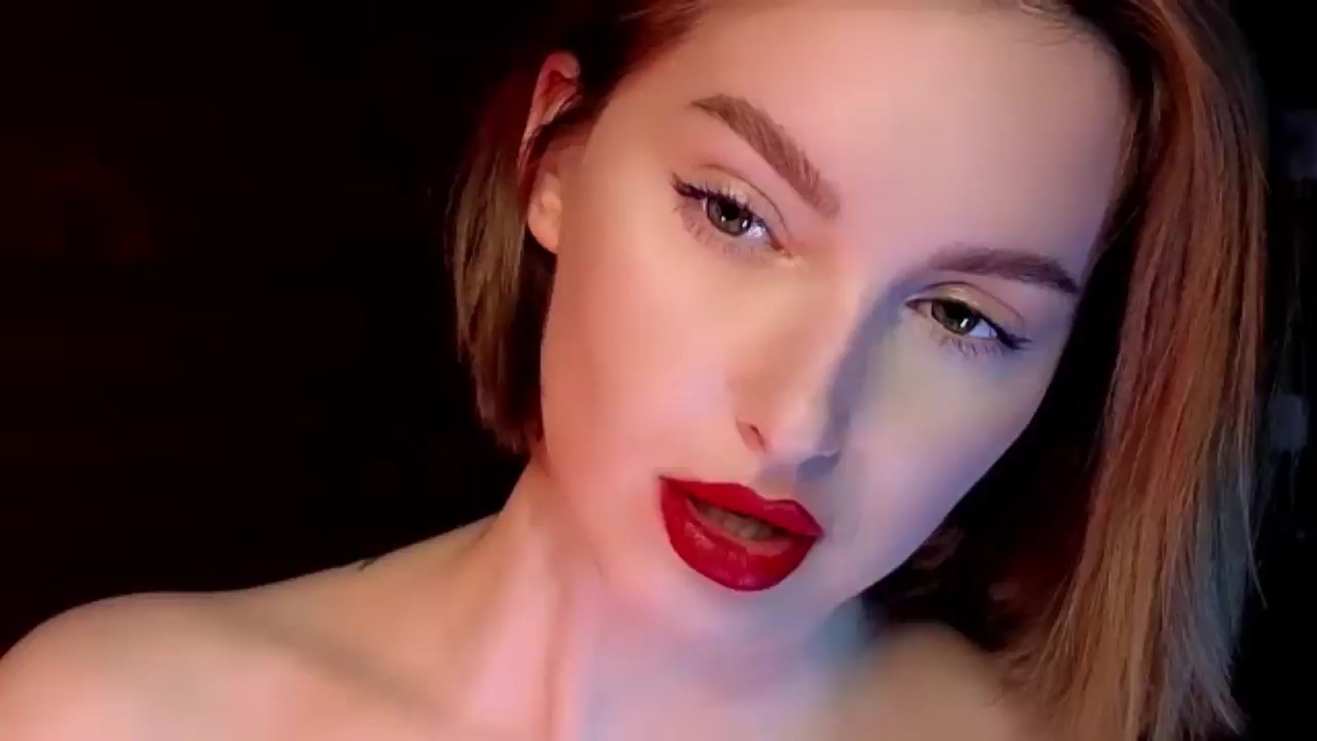 Gallery image thumbnail from Red_Lips_Girl's myfreecams stream on, 02/24/2025, 22:56 image 1 of 20