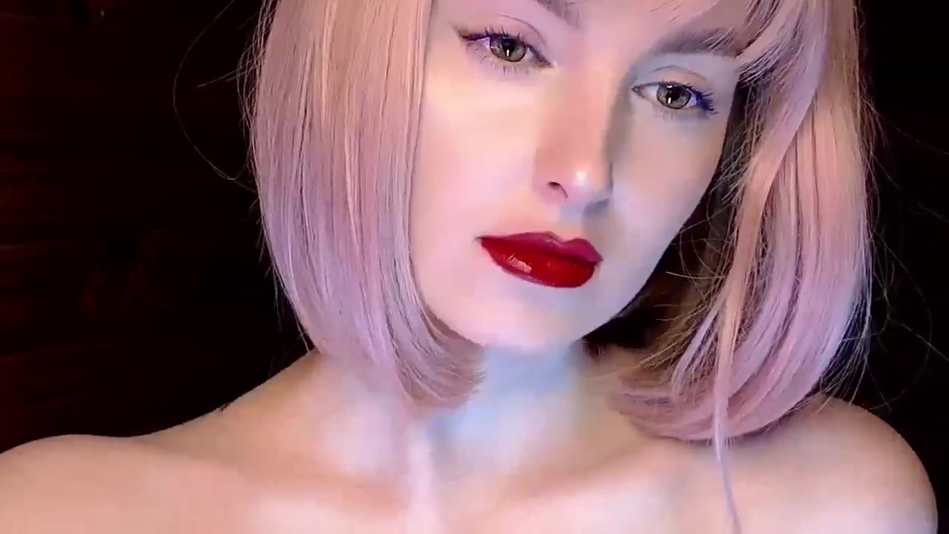 Gallery image thumbnail from Red_Lips_Girl's myfreecams stream on, 03/10/2025, 21:11 image 3 of 20
