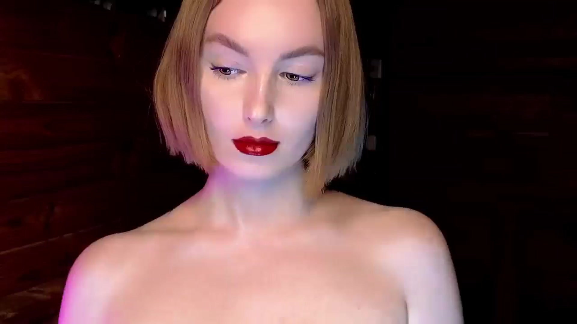 Gallery image thumbnail from Red_Lips_Girl's myfreecams stream on, 03/10/2025, 21:11 image 8 of 20