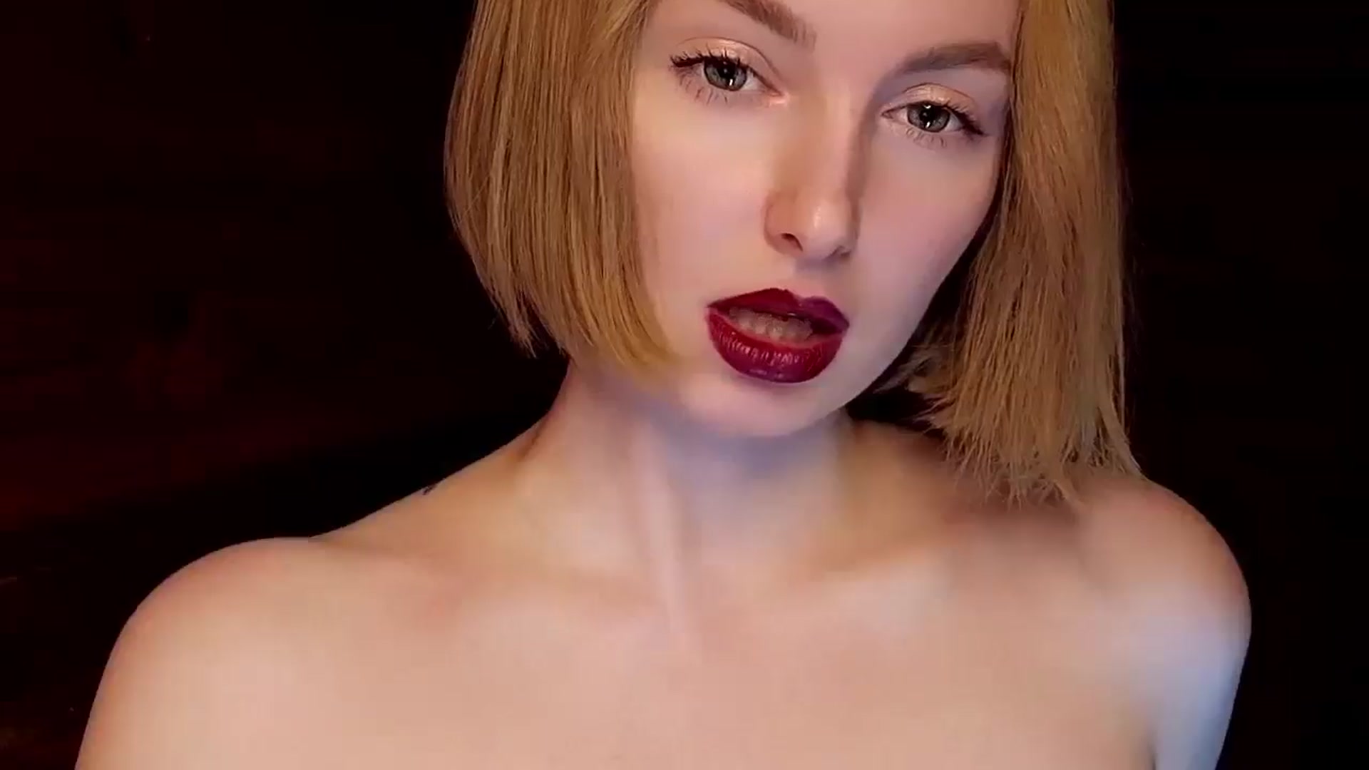 Gallery image thumbnail from Red_Lips_Girl's myfreecams stream on, 03/15/2025, 24:40 image 13 of 20