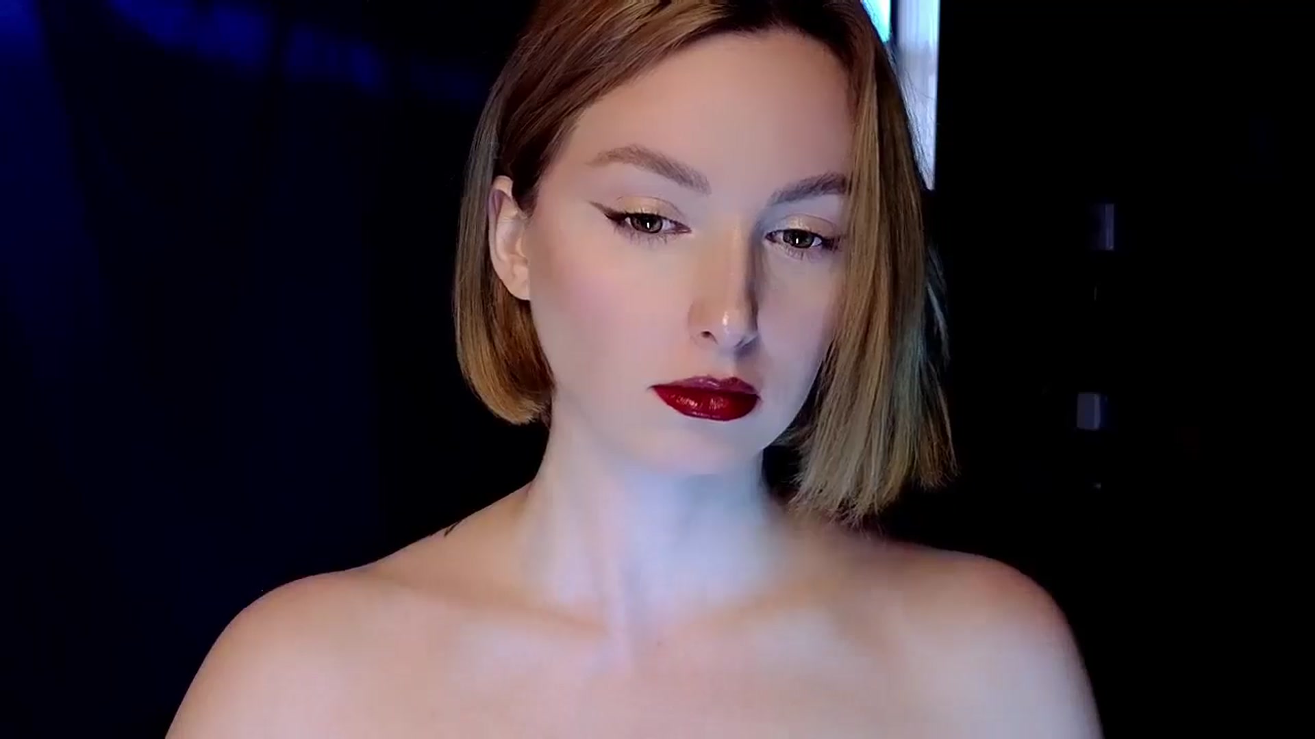 Gallery image thumbnail from Red_Lips_Girl's myfreecams stream on, 03/26/2025, 17:46 image 4 of 20