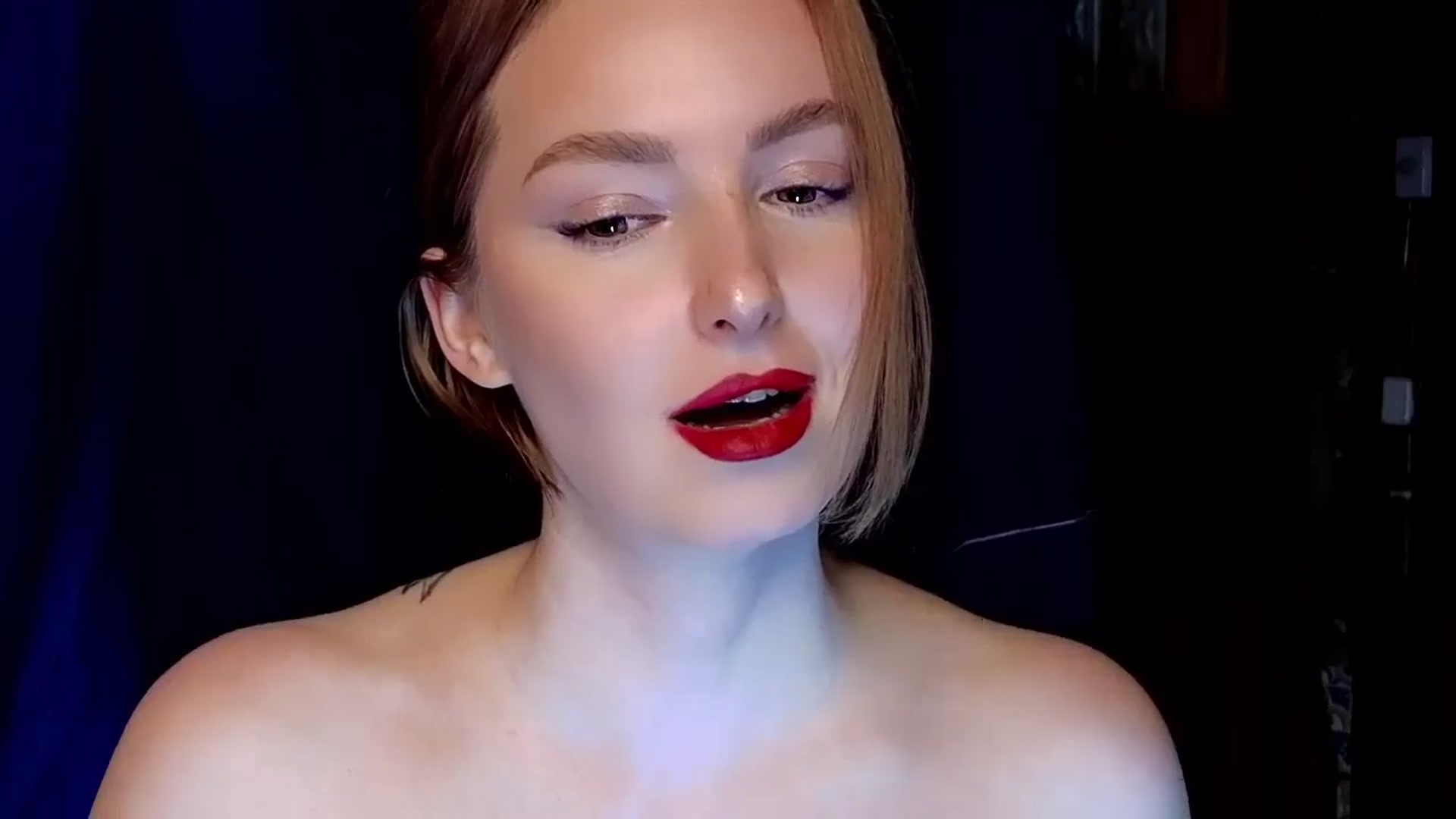 Gallery image thumbnail from Red_Lips_Girl's myfreecams stream on, 04/03/2025, 22:03 image 18 of 20