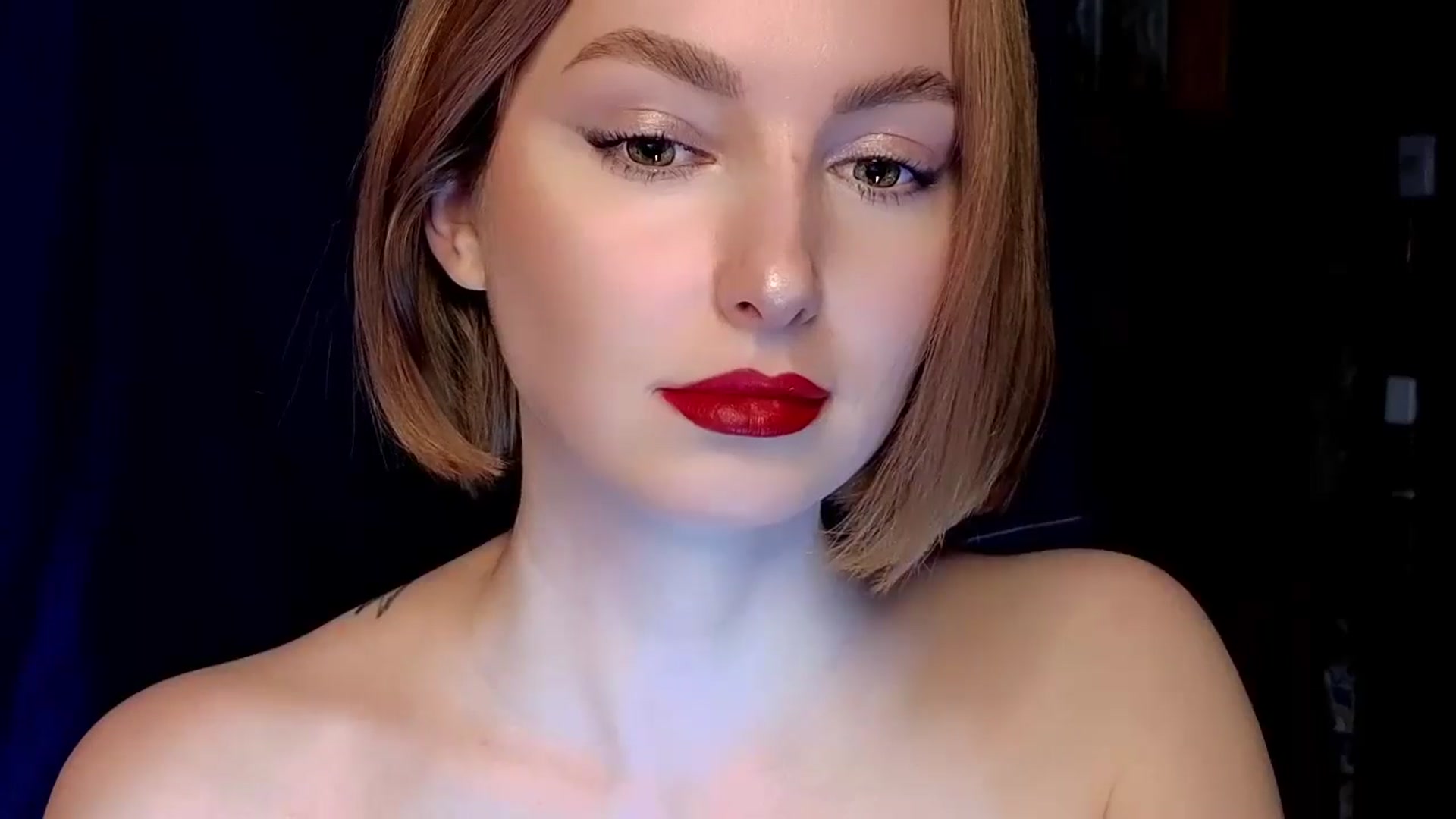 Gallery image thumbnail from Red_Lips_Girl's myfreecams stream on, 04/03/2025, 22:03 image 20 of 20