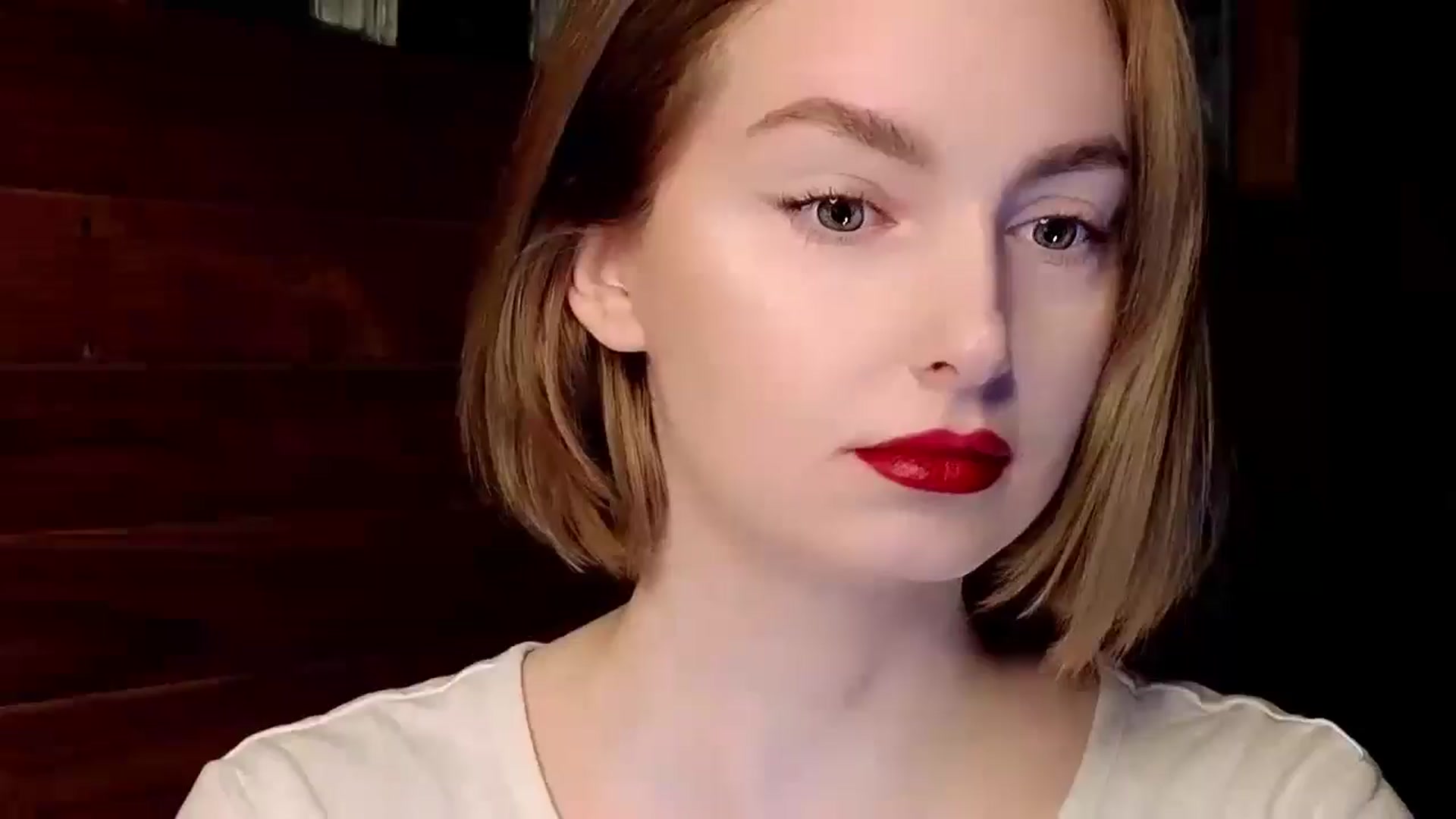 Gallery image thumbnail from Red_Lips_Girl's myfreecams stream on, 04/22/2025, 21:05 image 1 of 20