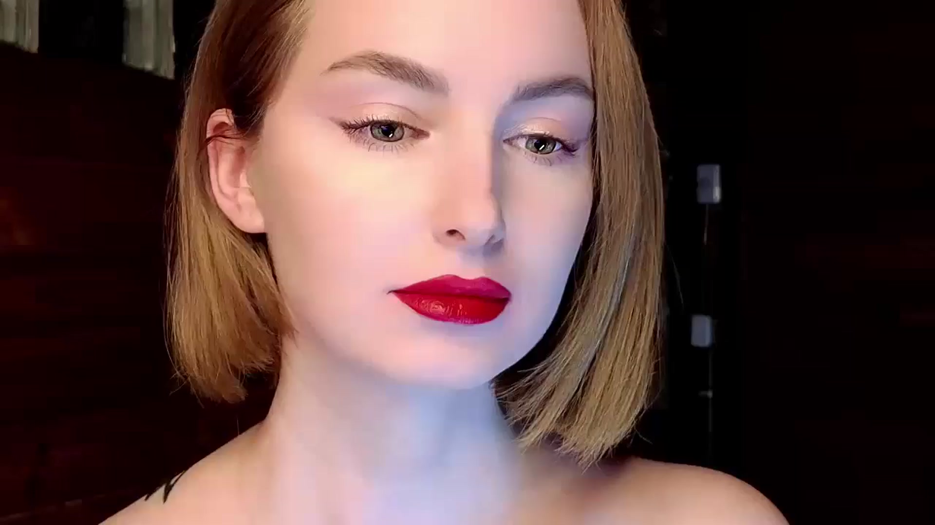 Gallery image thumbnail from Red_Lips_Girl's myfreecams stream on, 04/30/2025, 21:52 image 1 of 20