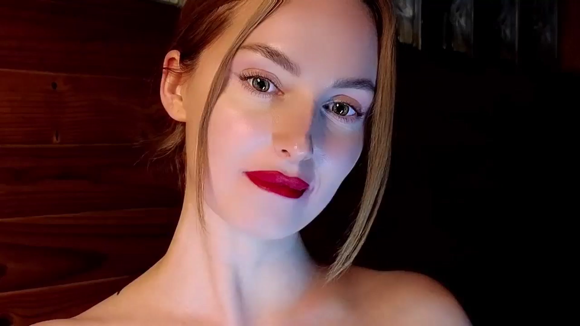 Gallery image thumbnail from Red_Lips_Girl's myfreecams stream on, 04/30/2025, 23:49 image 2 of 20