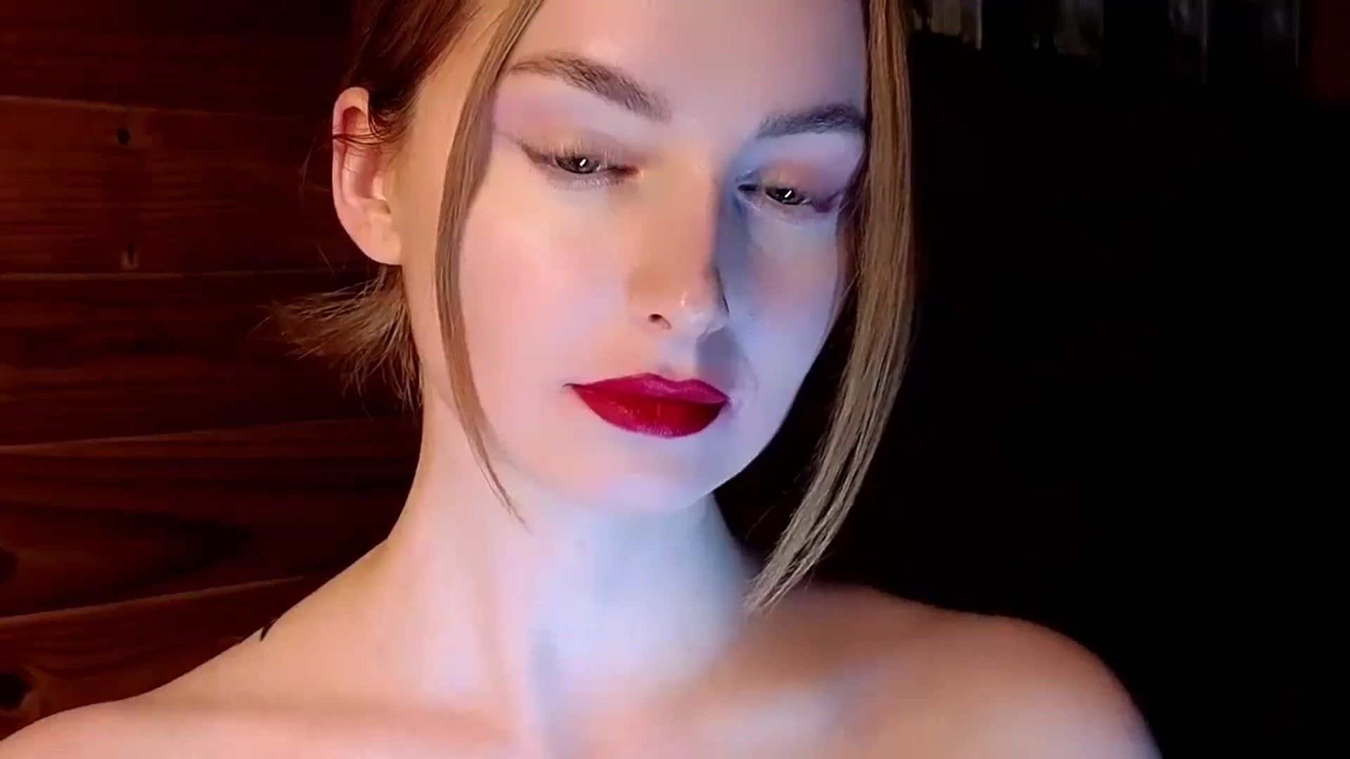 Gallery image thumbnail from Red_Lips_Girl's myfreecams stream on, 04/30/2025, 23:49 image 5 of 20